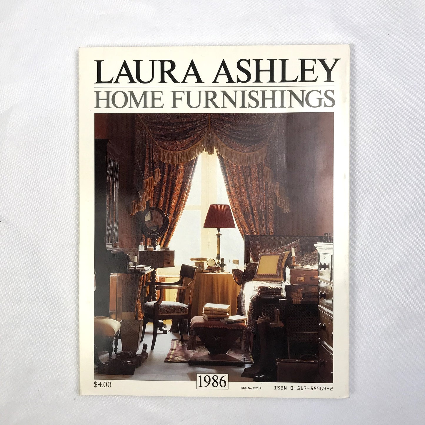 Laura Ashley Home Furnishings & Decoration Illustrated Rare Catalogue 1986