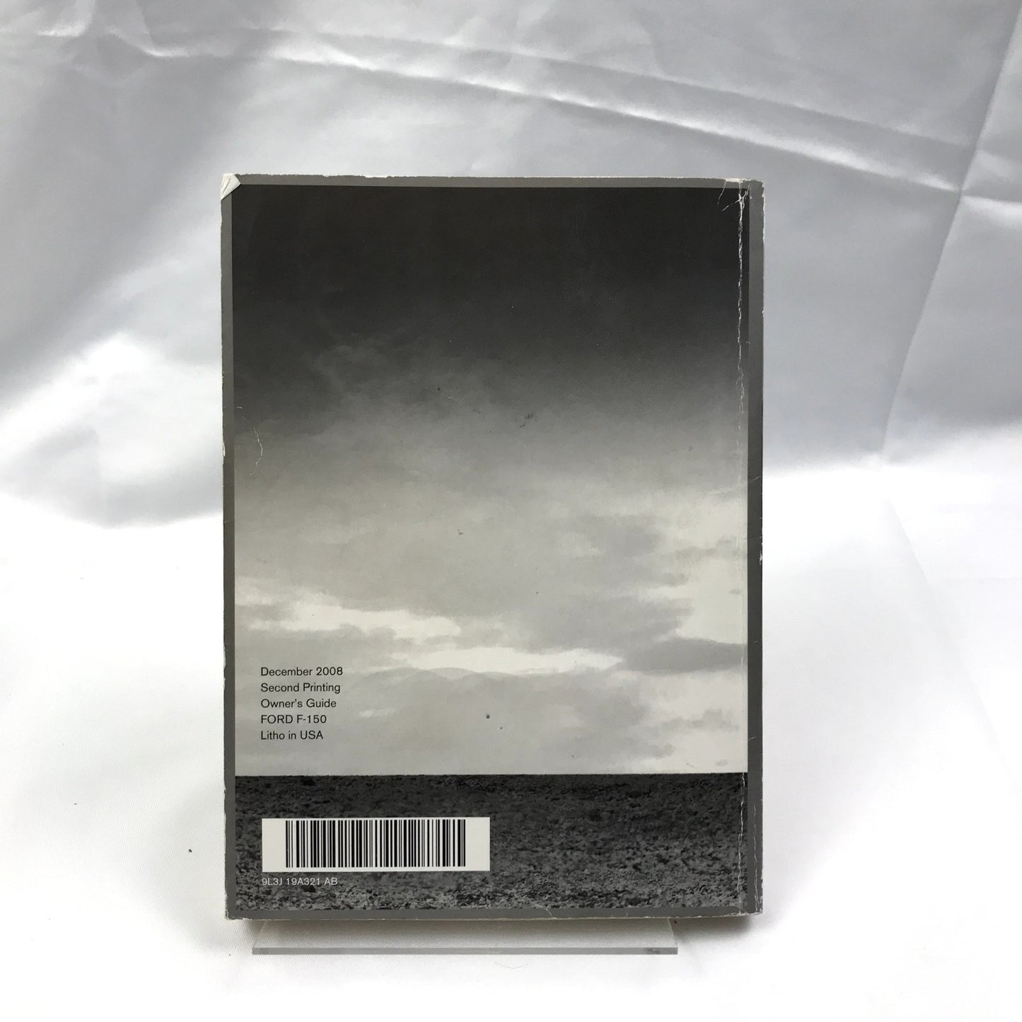 2009 Ford F-150 Owner's Guide Truck Manual Paperback Book by Ford Motor Company