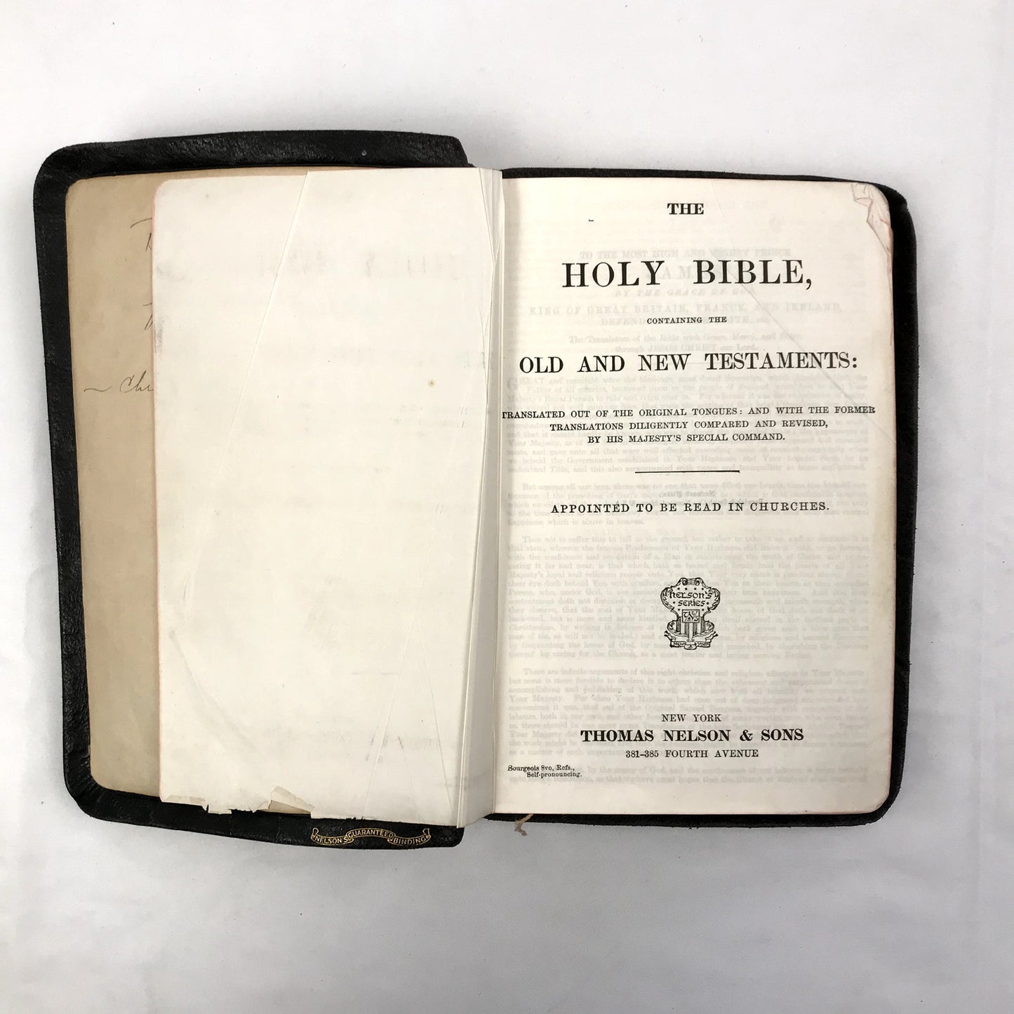 The Holy Bible The Old & New Testaments Bourgeois 8vo Self-Pronouncing 1920's