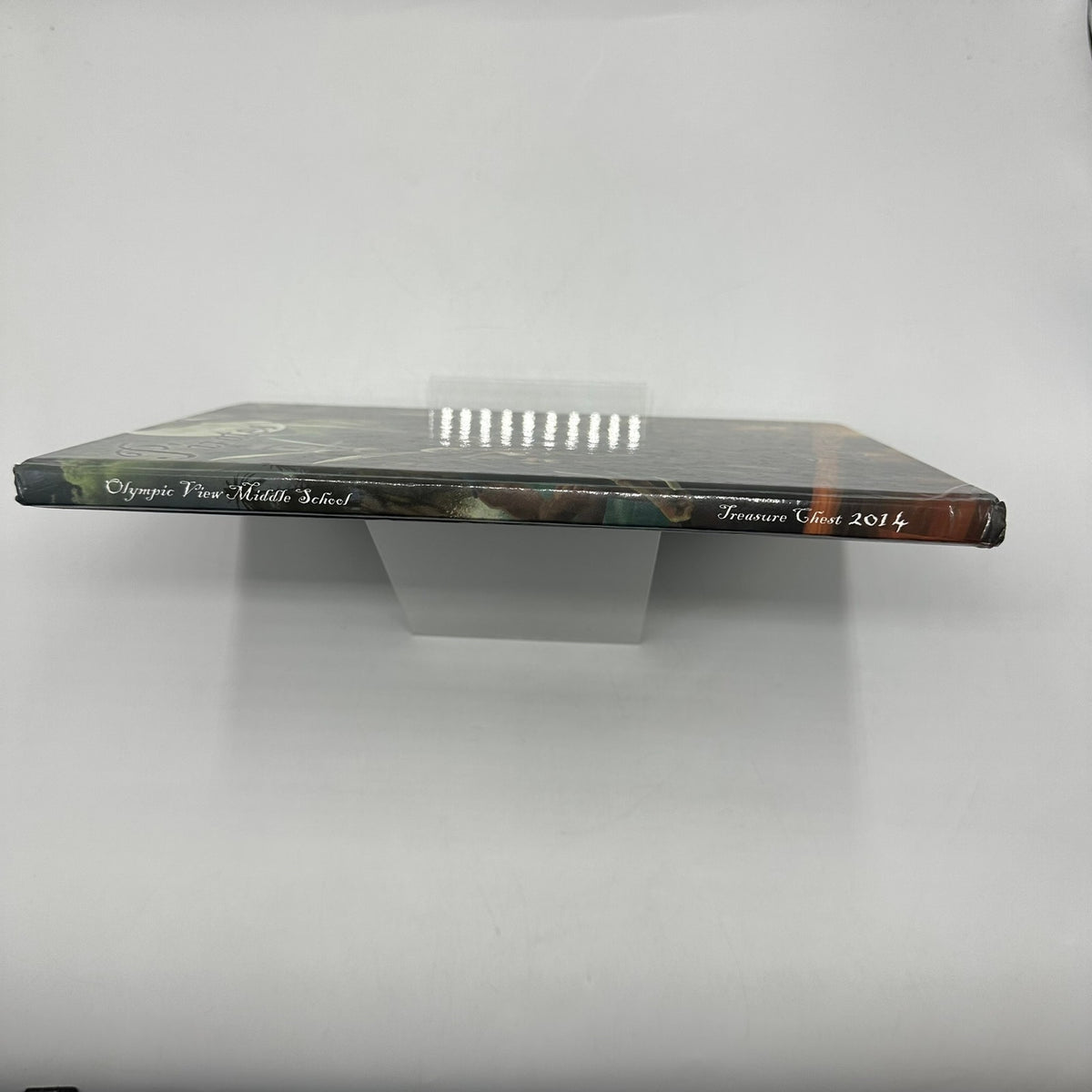 Pirates Unleashed Olympic View Middle School Yearbook 2014 Memorabilia History