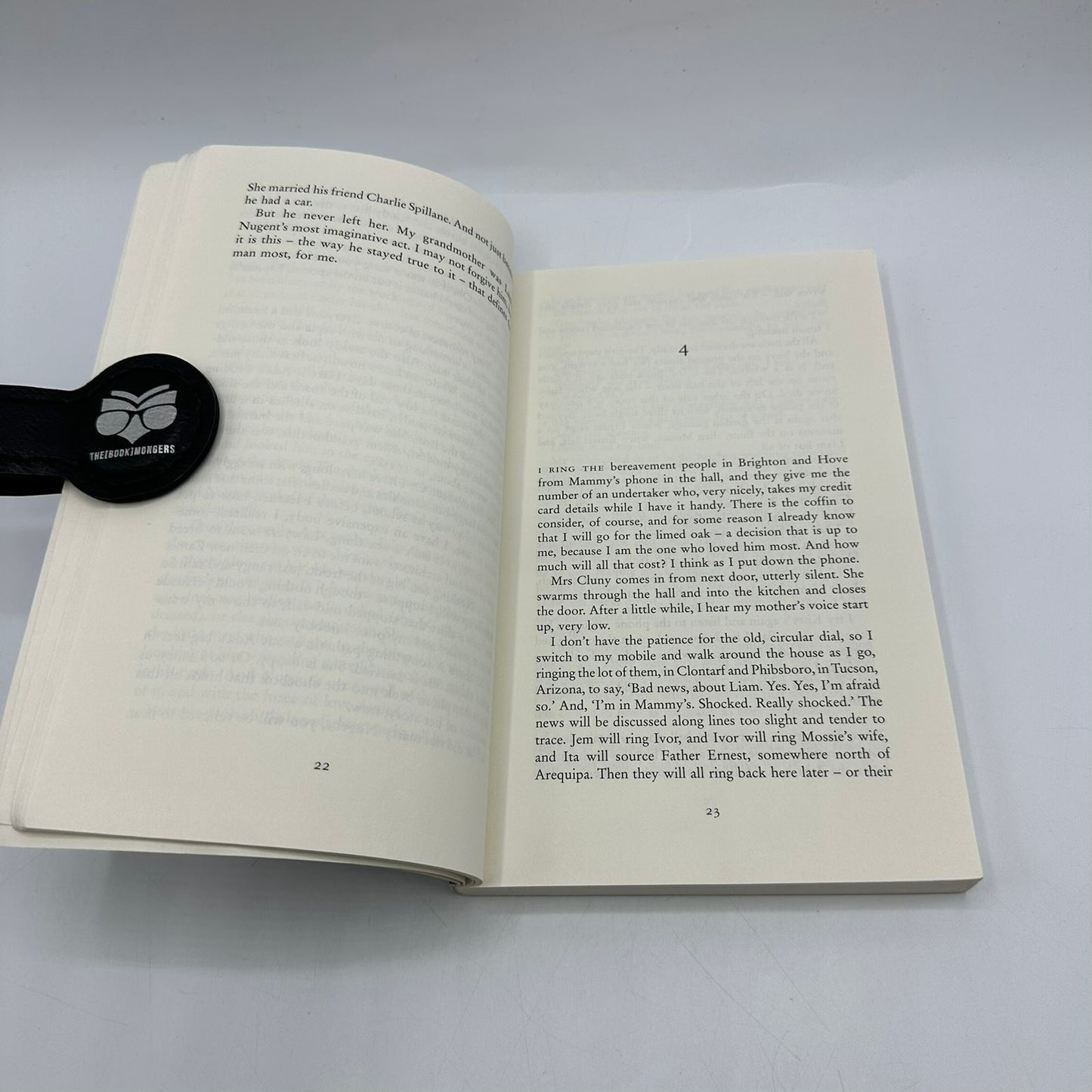 The Gathering Anne Enright SIGNED Irish Literature Contemporary Domestic Fiction