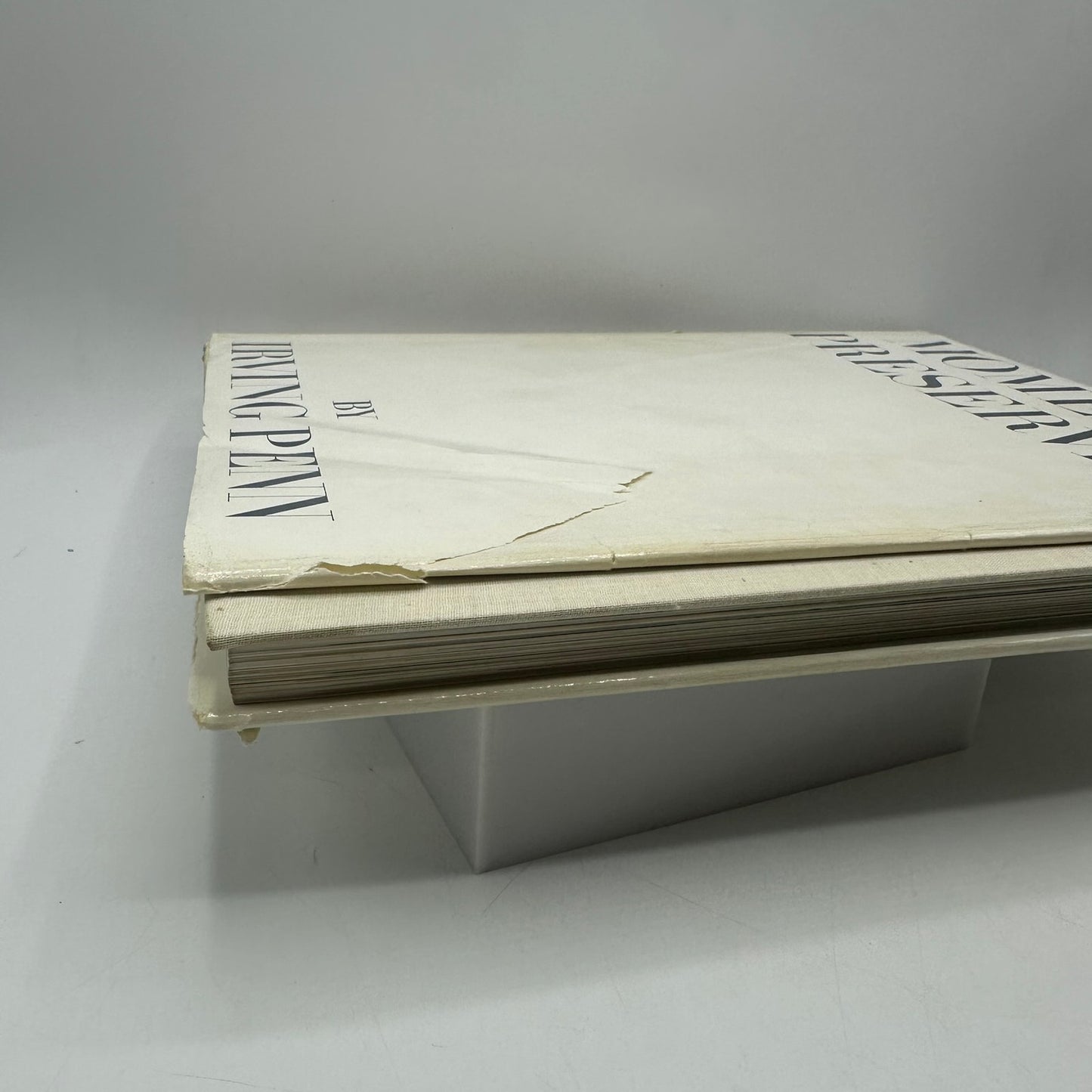 Moments Preserved Eight Essay in Photographs and Words Irving Penn Slipcase 1960