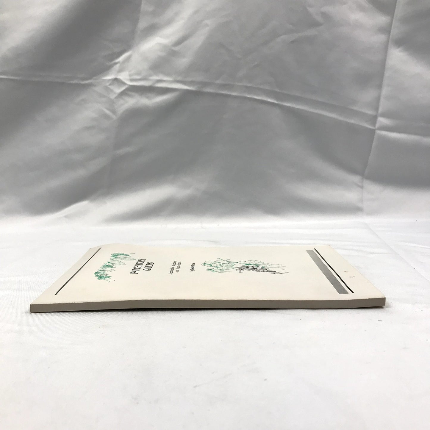 Patchwork Quilts Poems & Illustrations by Delilah Rene Signed 1st Edition 1987