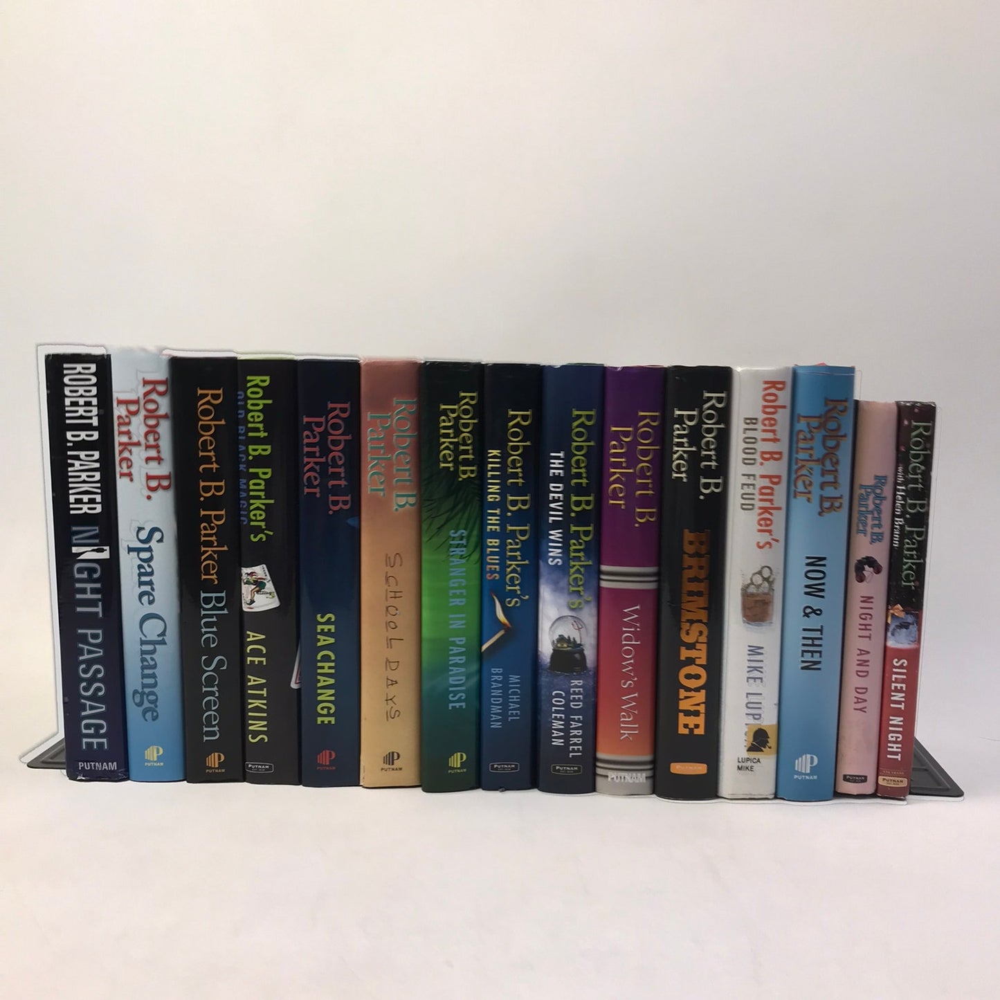 Robert B Parker Lot of 15 Mystery Crime Fiction Thriller Detective Action Novels