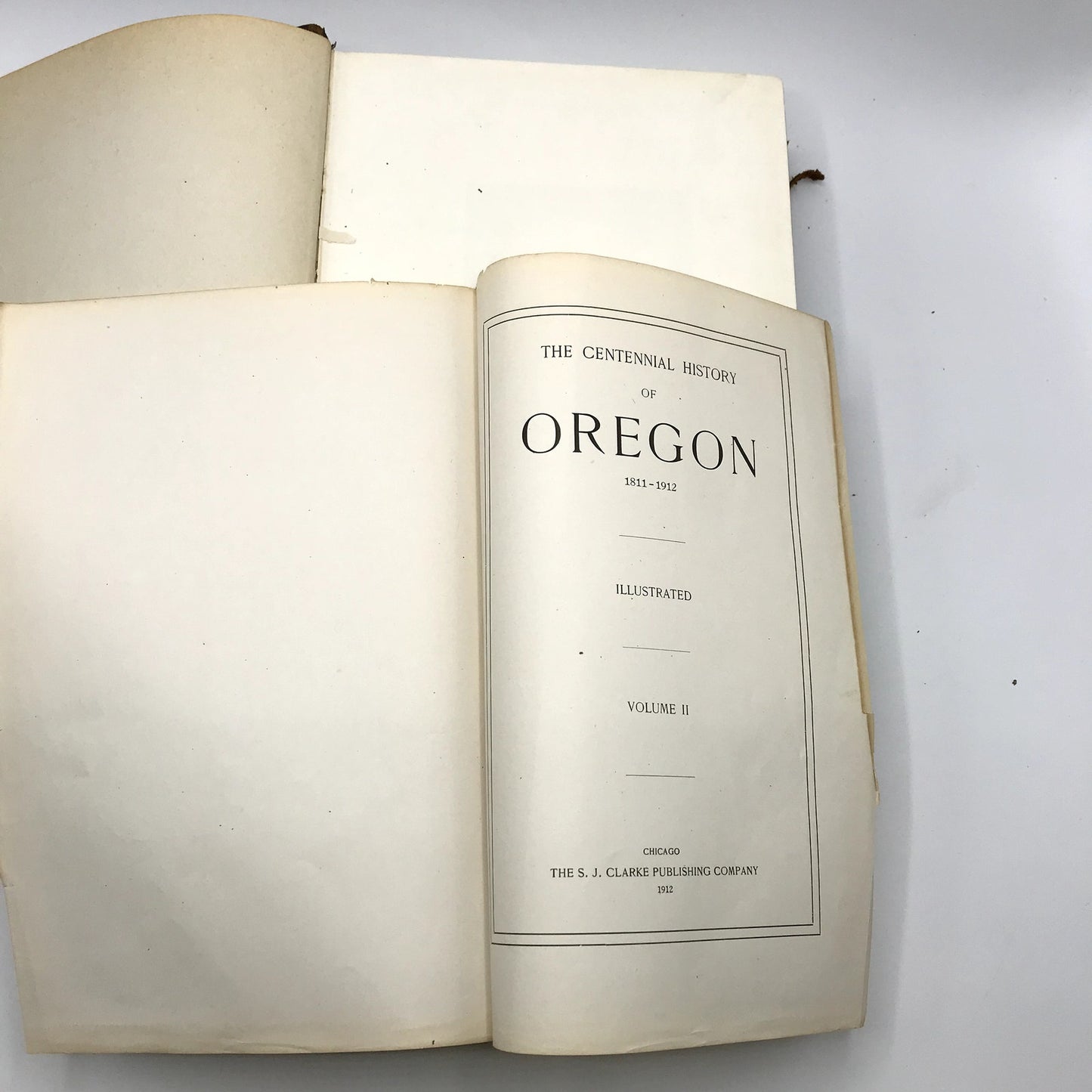 The Centennial History of Oregon Vol 2 Illustrated HC Book by Joseph Gaston 1912