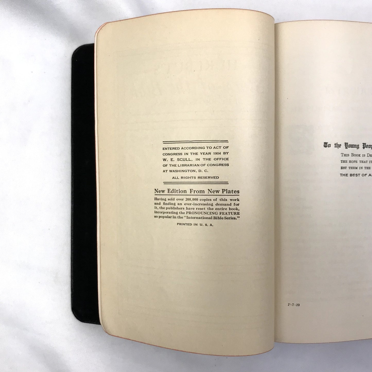 Hurlbuts Story of The Bible Self-Pronouncing Illustrated Leather Bound Book 1929