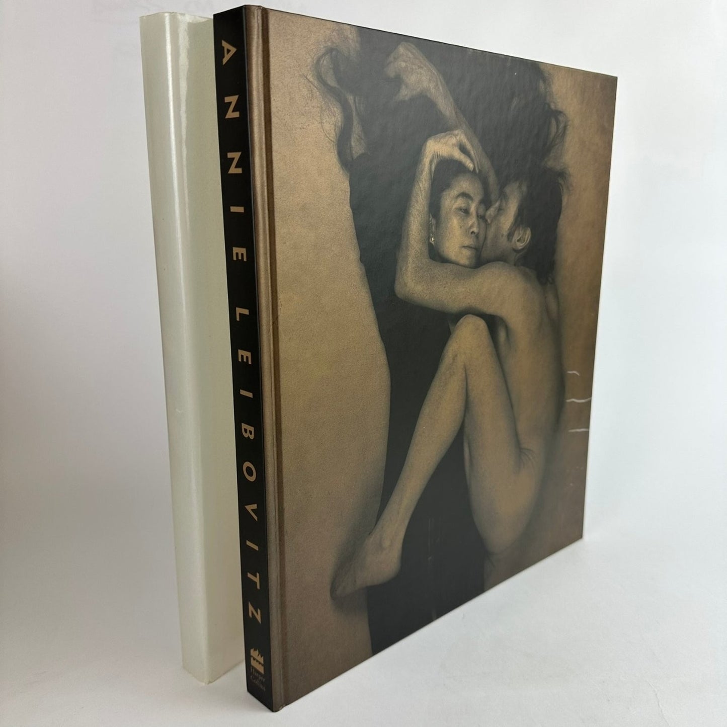 Photographs Annie Leibovitz 1970-1990 Signed First Edition HarperCollins