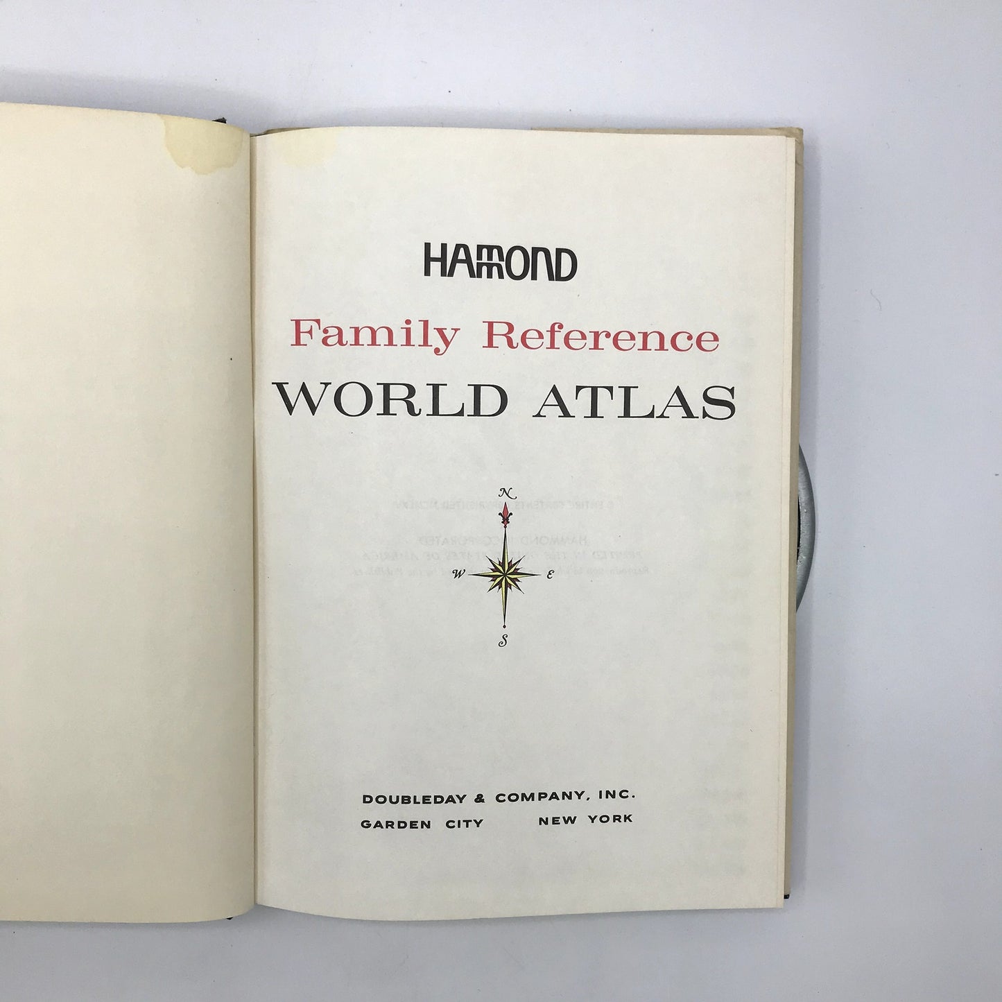 Hammond Family Reference: World Atlas Illustrated Hardcover Reference Book 1966