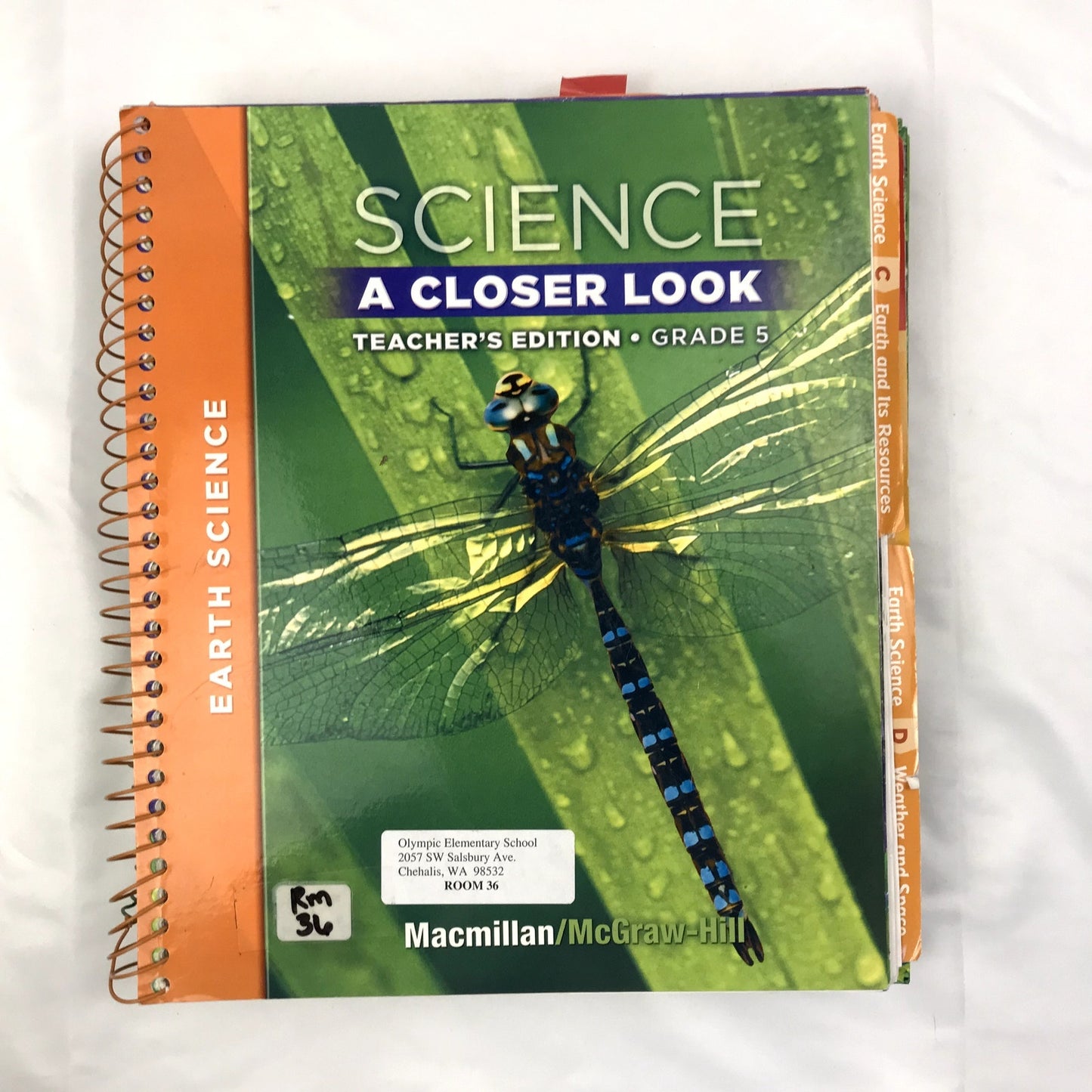 Lot of 4 Science: A Closer Look Grade 5 - 3 Teacher's & 1 Student Edition
