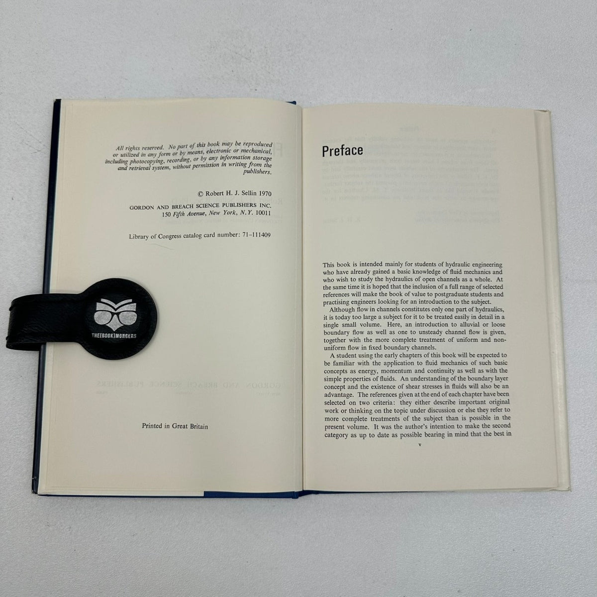 Flow in Channels R. H. J. Sellin 1970 Hydraulics Engineering Gordon and Breach