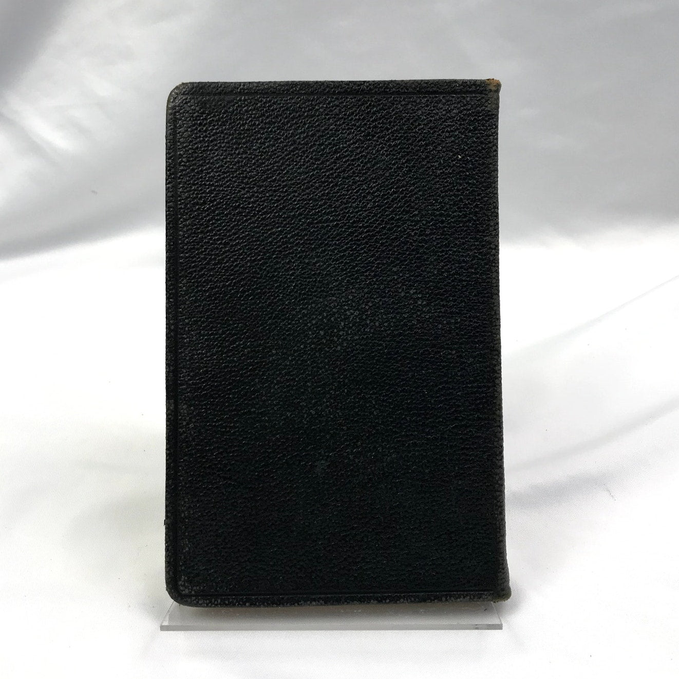 H. L. Wilhelm A Service Book Funerals Guide by National Selected Morticians 1925