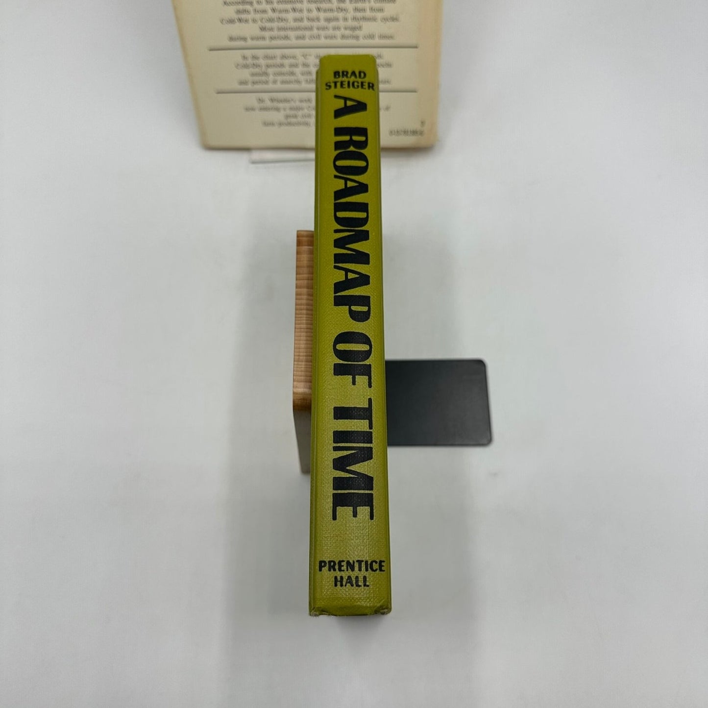 A Roadmap of Time Brad Steiger 1975 Climate Prediction Meteorology Periodicity