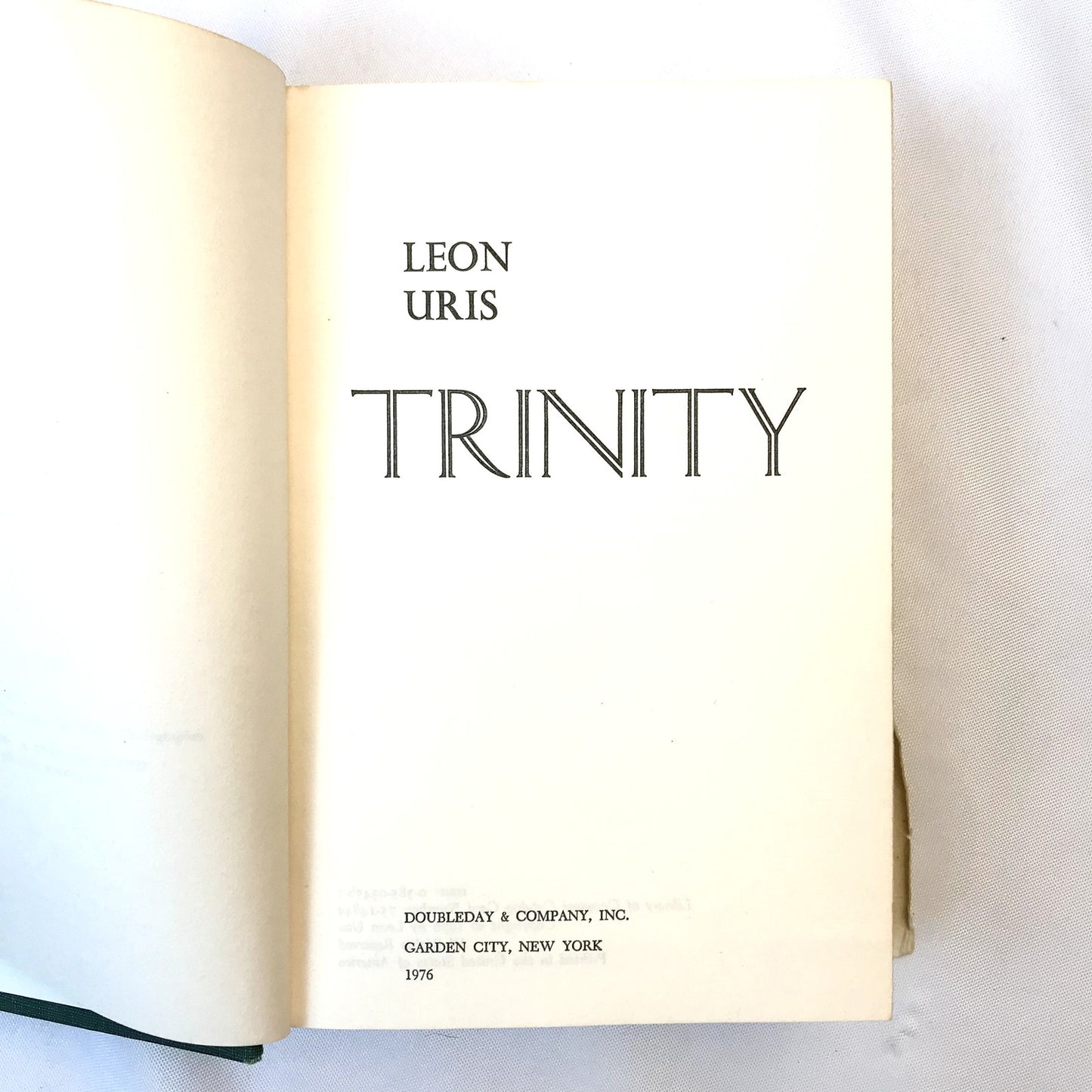 Trinity Leon Uris A Novel of Ireland Historical Family Saga War Literature 1976