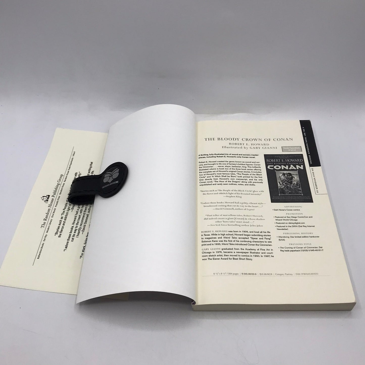 The Bloody Crown of Conan Robert Ervin Howard Science Fiction Adventure Fantasy