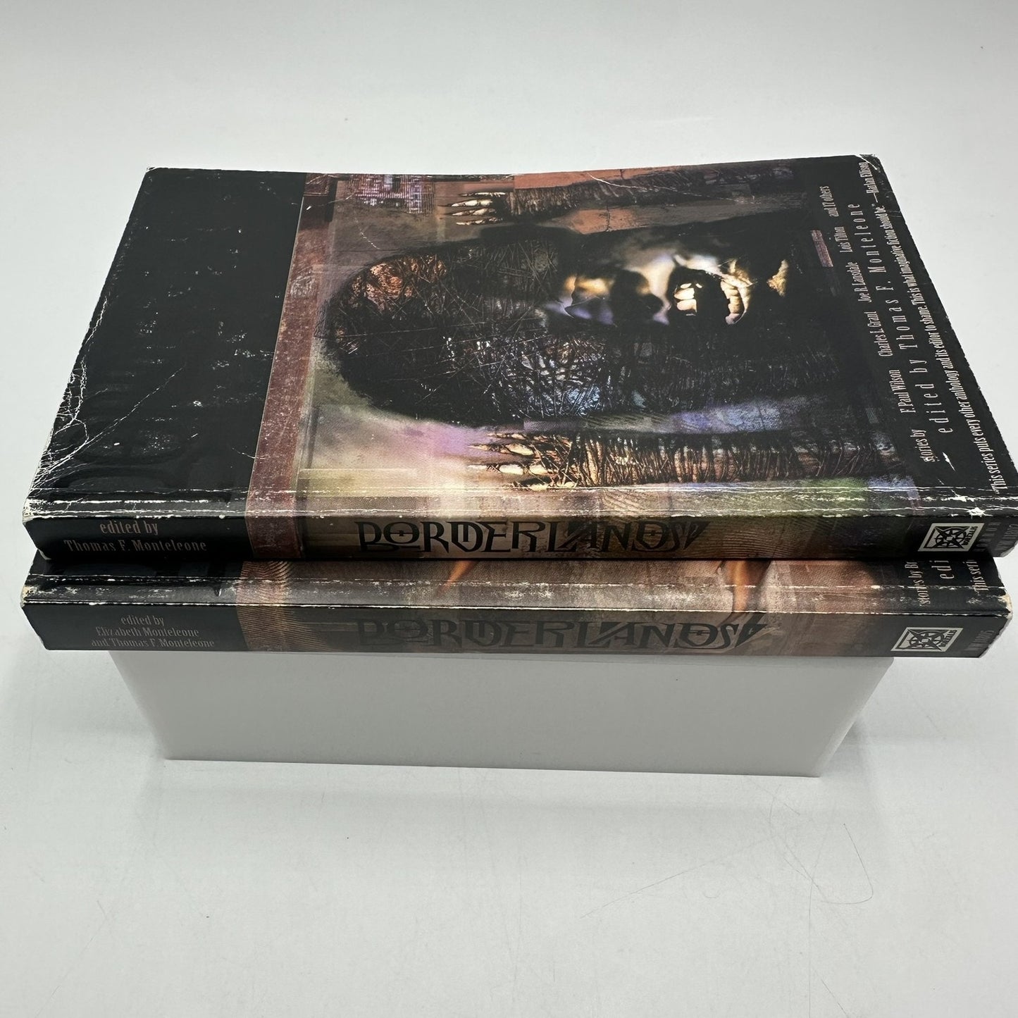 Borderlands 2 & 4 Horror Anthology Set Thomas F. Monteleone White Wolf PB Books