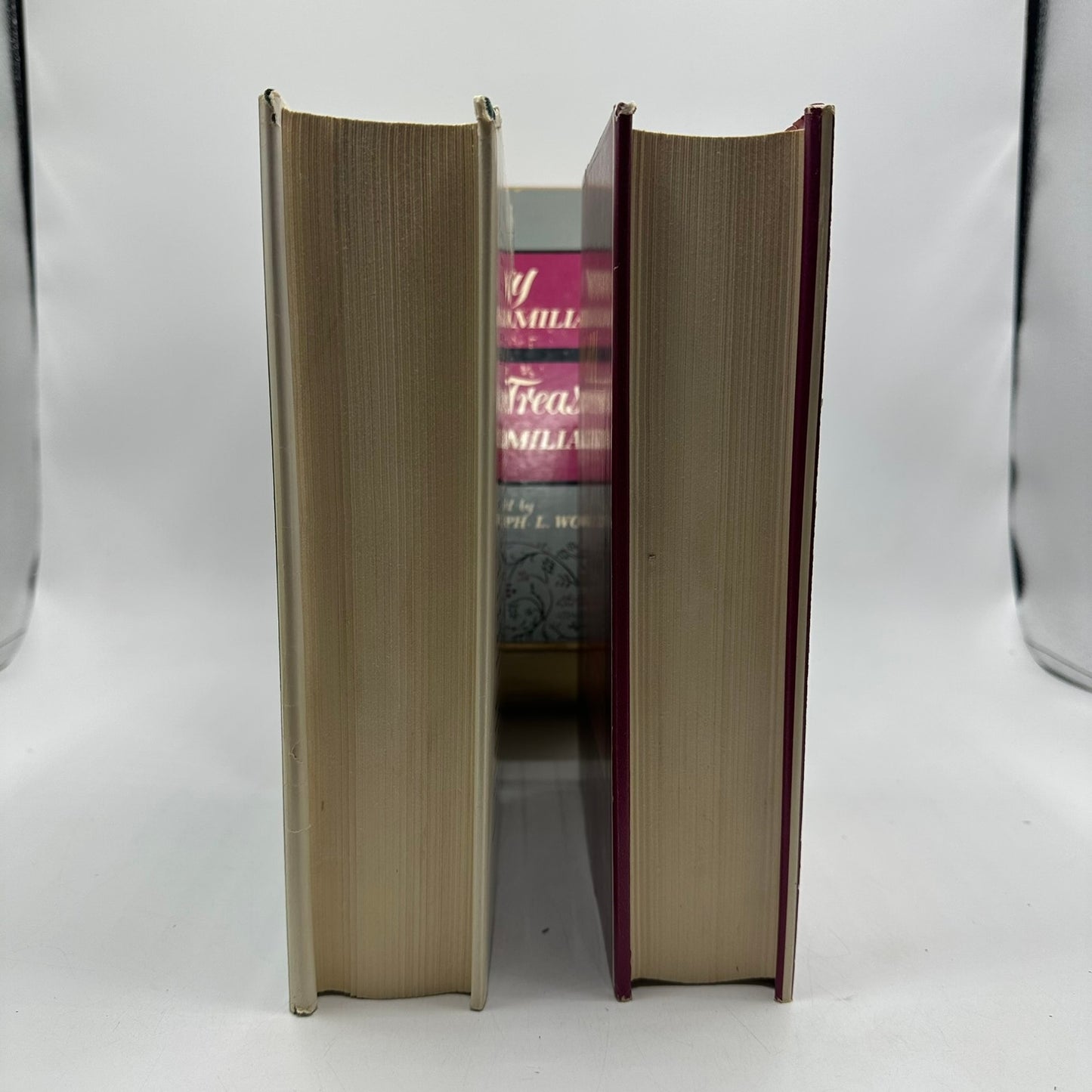 A Treasury of the Familiar Ralph L Woods Vol I & II Box Set Literature Fiction
