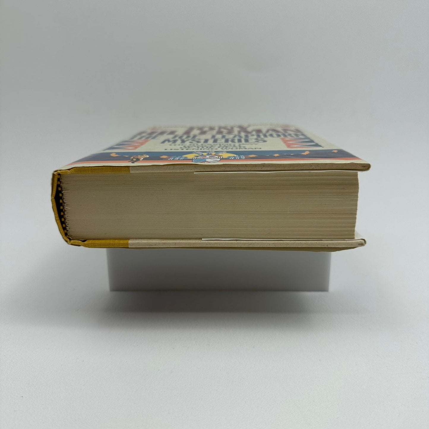 The Joe Leaphorn Mysteries Tony Hillerman Mystery Detective Thriller 3 Novels