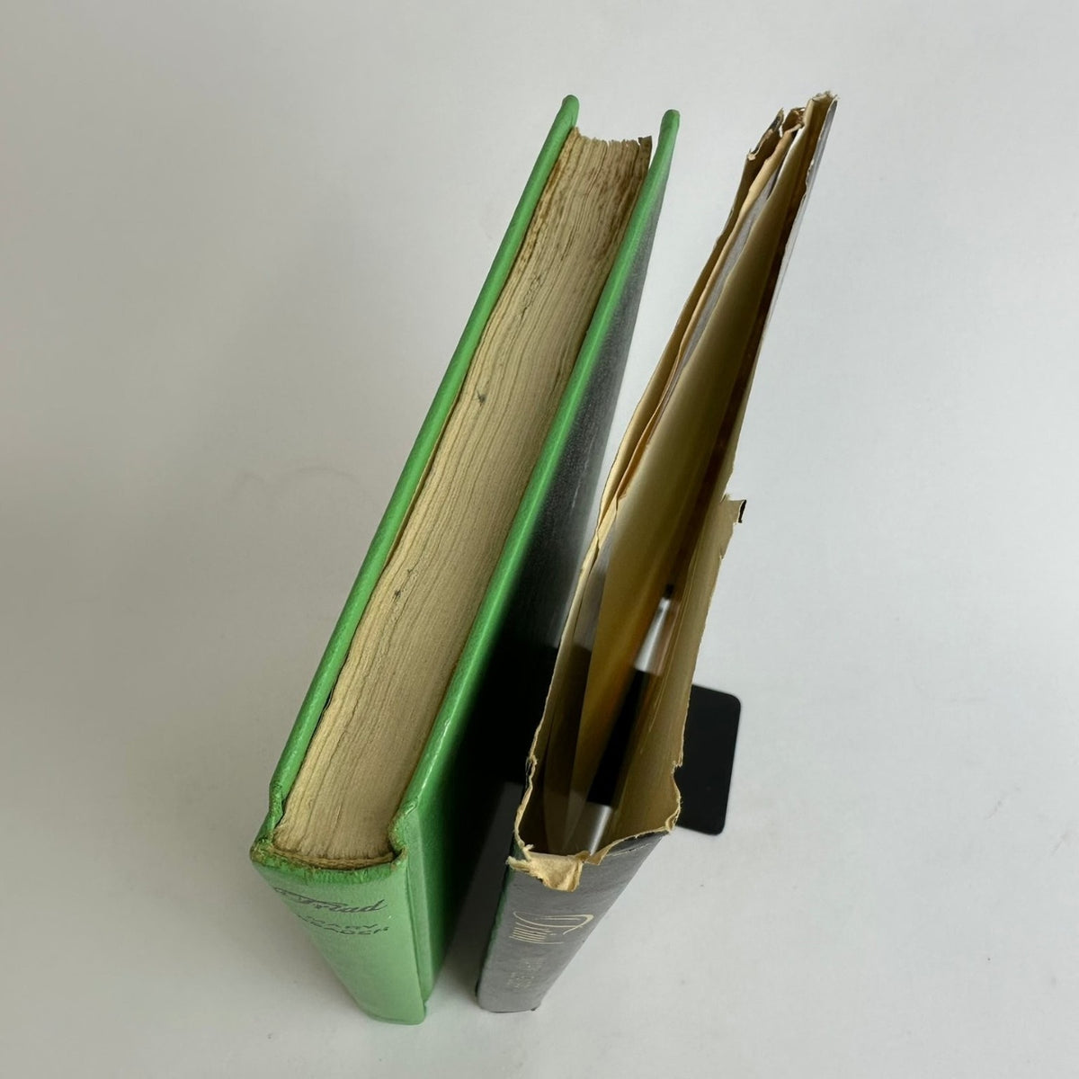 Triad Mary Leader 1973 Book Club Edition Supernatural Coward McCann