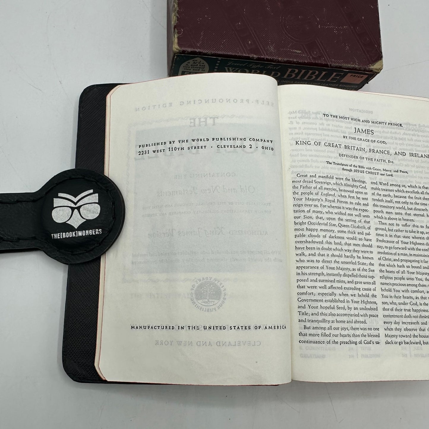 The Holy Bible Jewel Type Text Self Pronouncing King James Version Religion Box