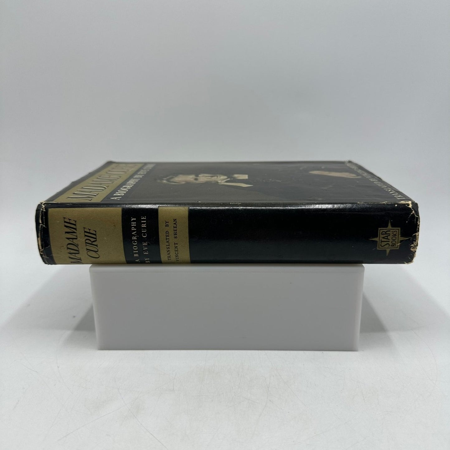 Madame Curie A Biography by Eve Curie 1943 Dust Jacket Science Garden City Pub