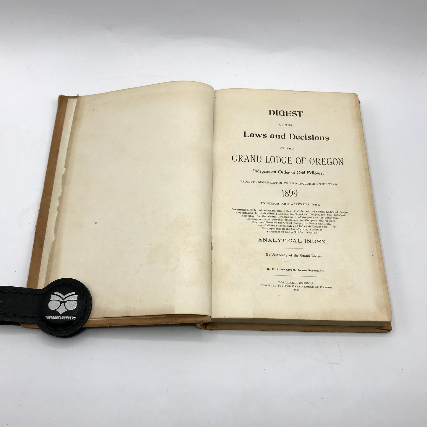 Digest of The Law and Decisions of The Grand Lodge of Oregon 1899 Leather Book