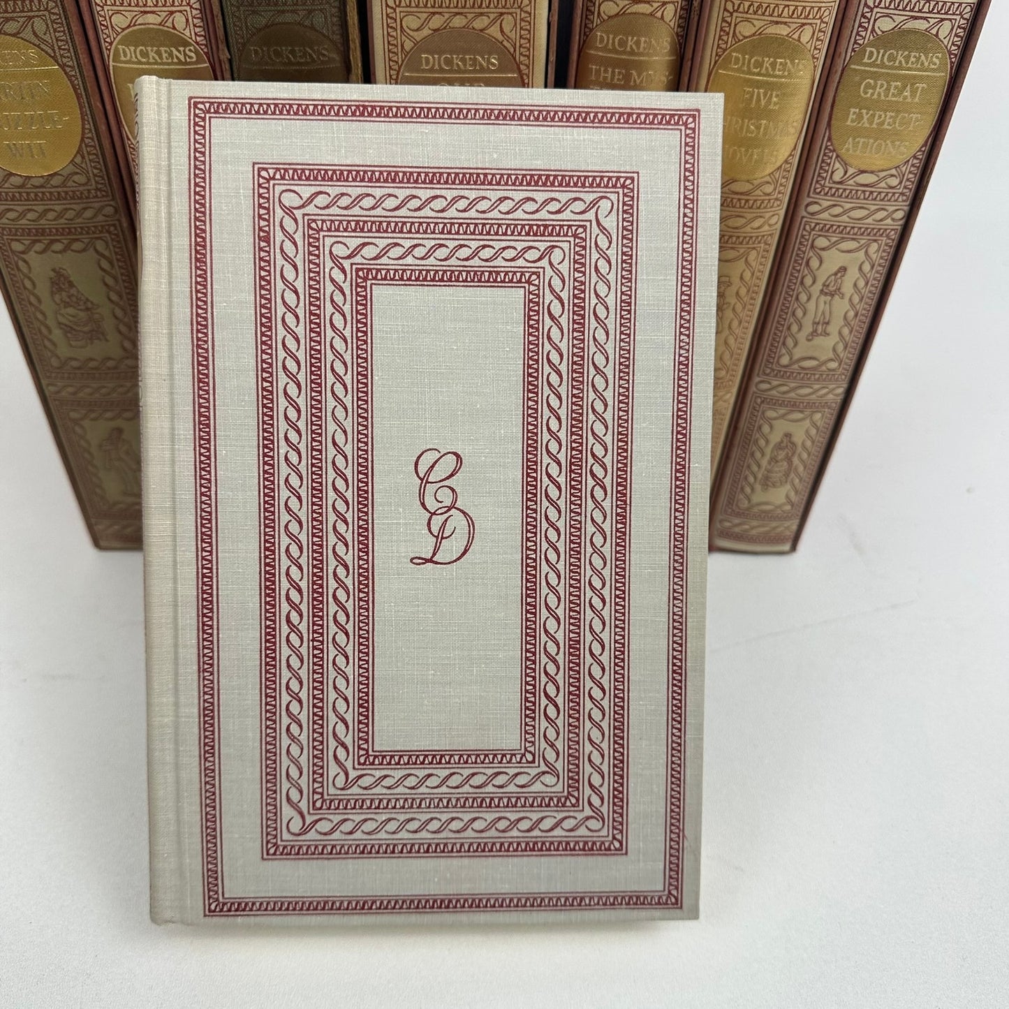 Charles Dickens 8 Volume Set in Slipcases Classic Historical Literature Fiction