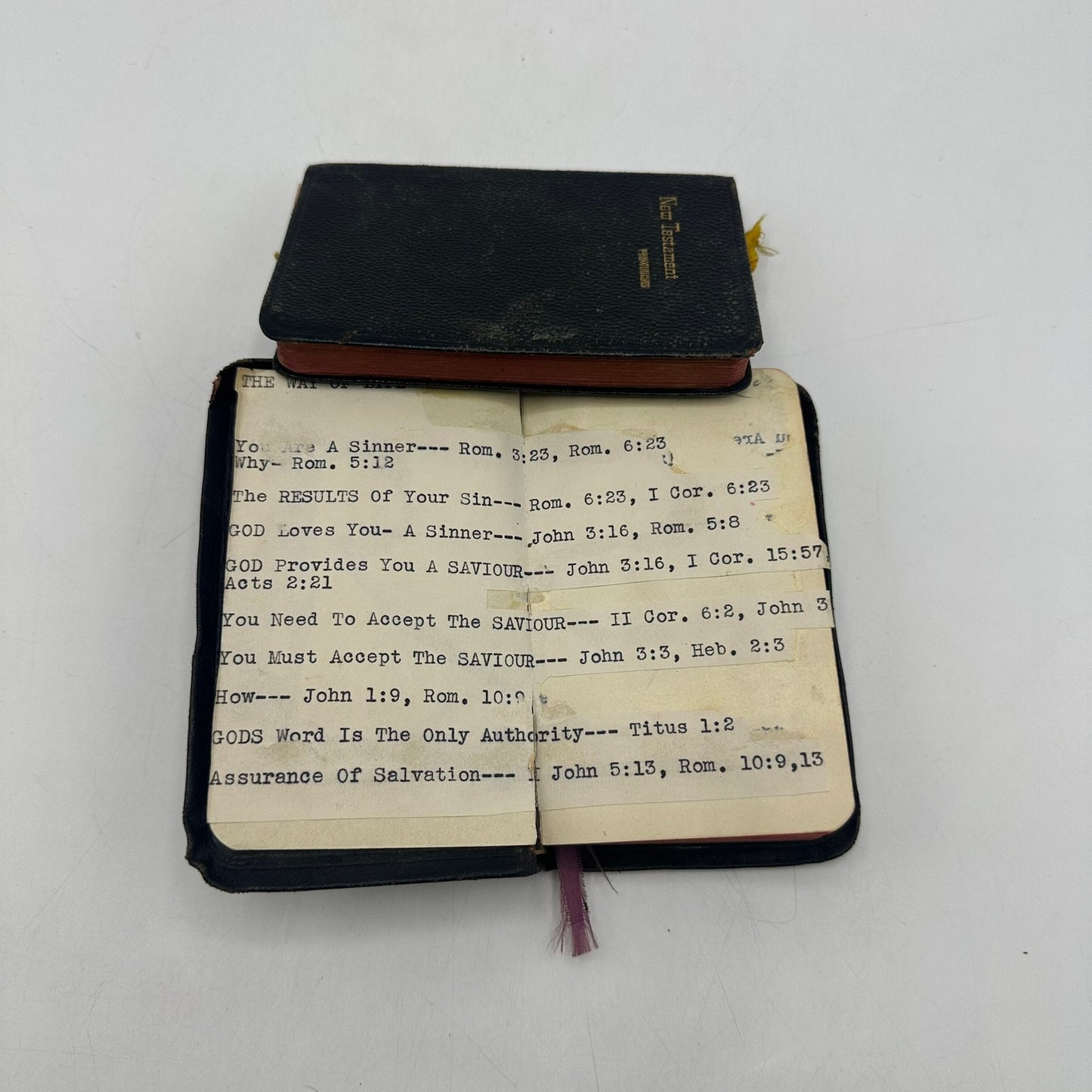 New Testament Pronouncing Paragraphed Lot of 2 Vest Pocket Christian Bible Study