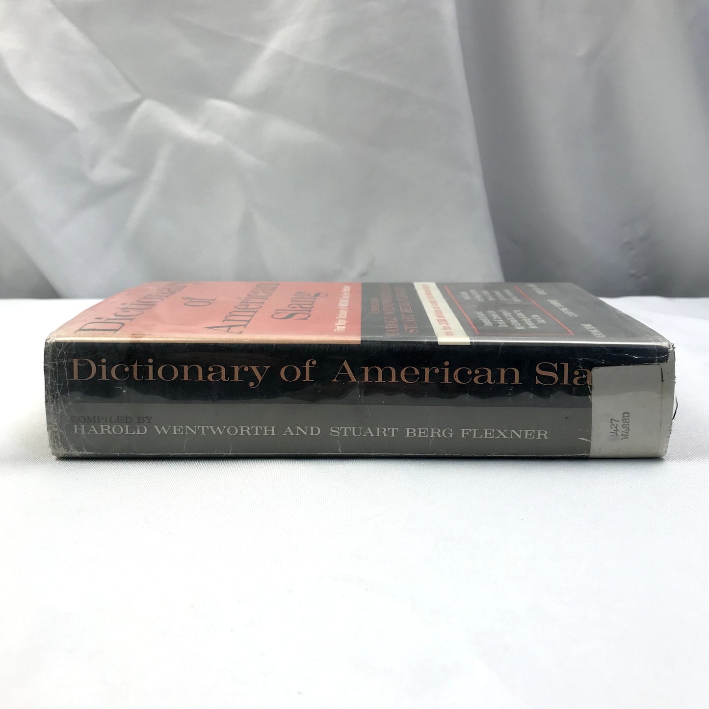 Dictionary of American Slang Book by Harold Wentworth & Stuart Berg Flexner 1960