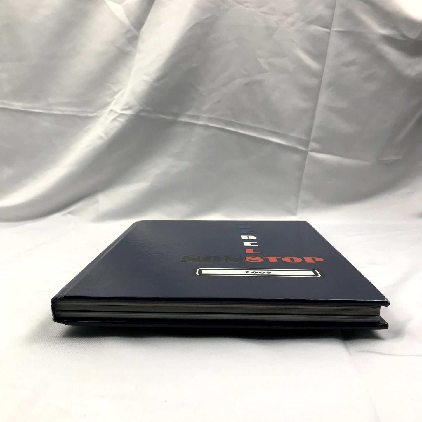 Rebels Non Stop 2009 Juanita High School Hardcover Yearbook Kirkland, Washington