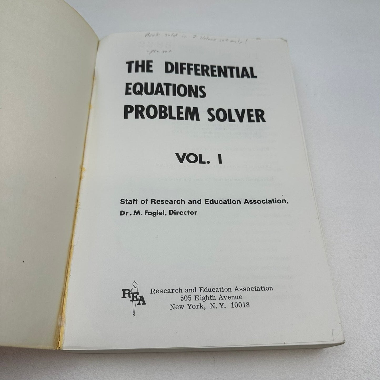 Differential Equations Problem Solver Vol I & II REA 1981 Revised Printing Math