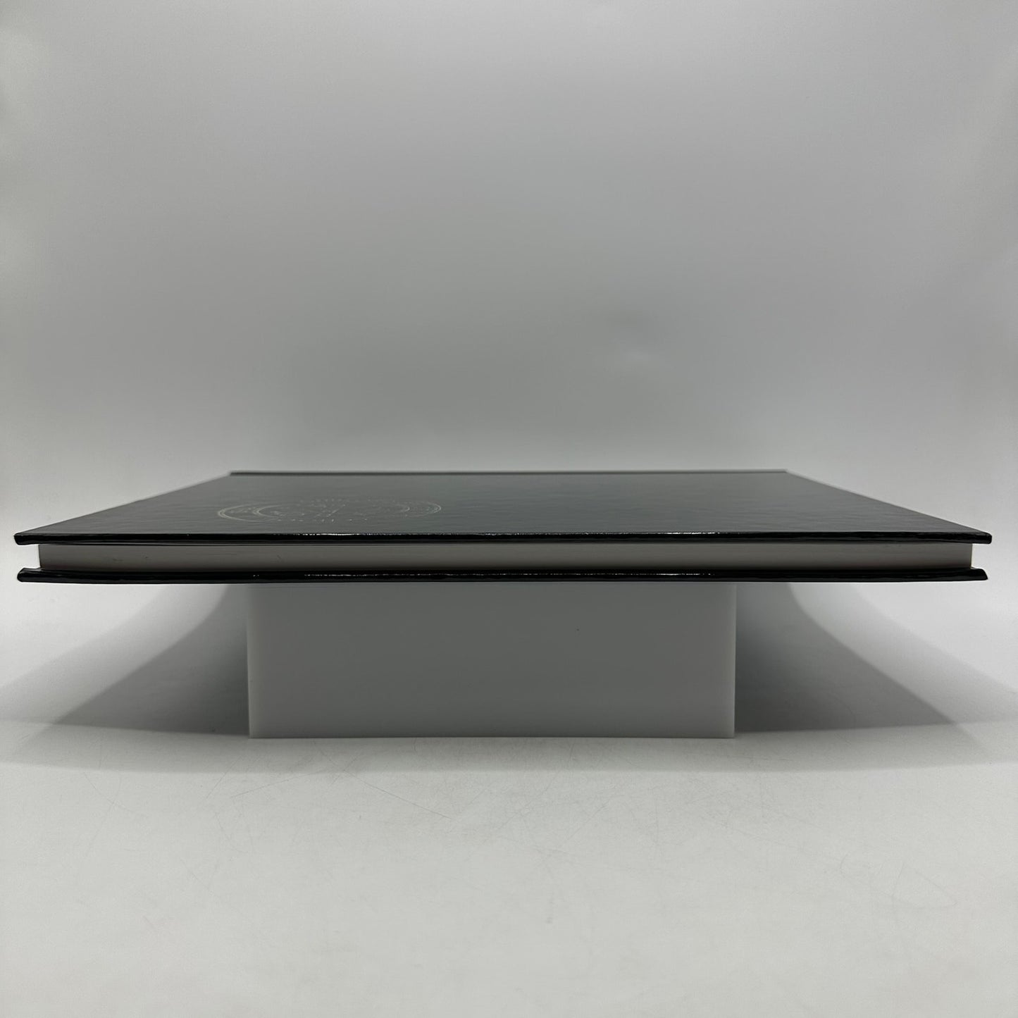 Guilford High School 1962 Menunketuck Yearbook Classmates Reprint Memorabilia