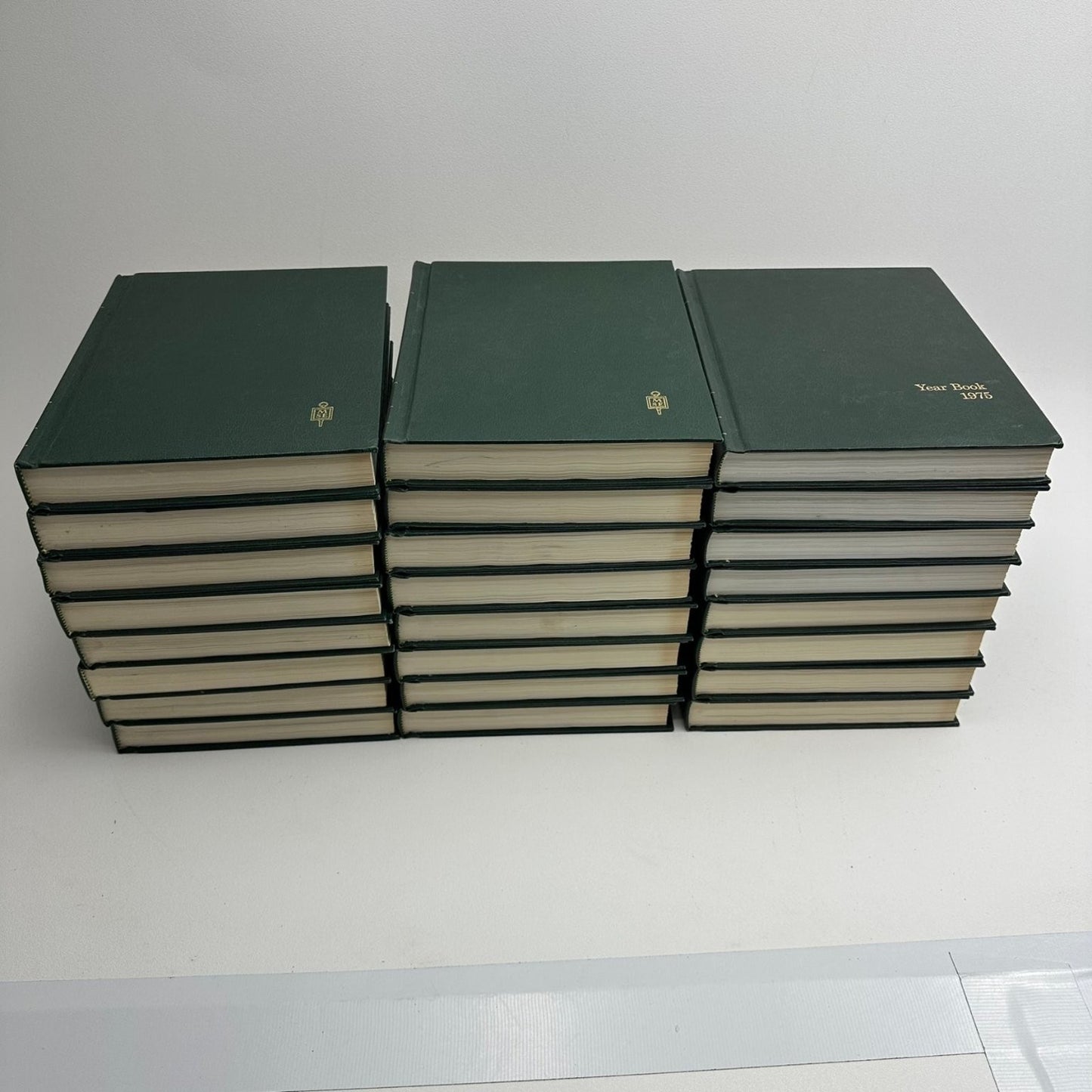 Merit Students Encyclopedia 1971 Full Set 20 Volumes + 3 Yearbooks