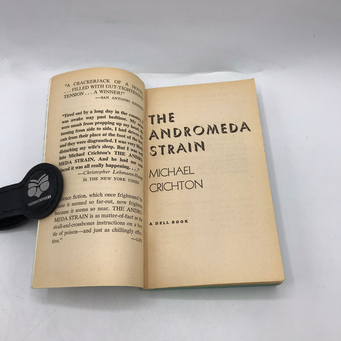 The Andromeda Strain Michael Crichton Science Fiction Fantasy Thriller Novel