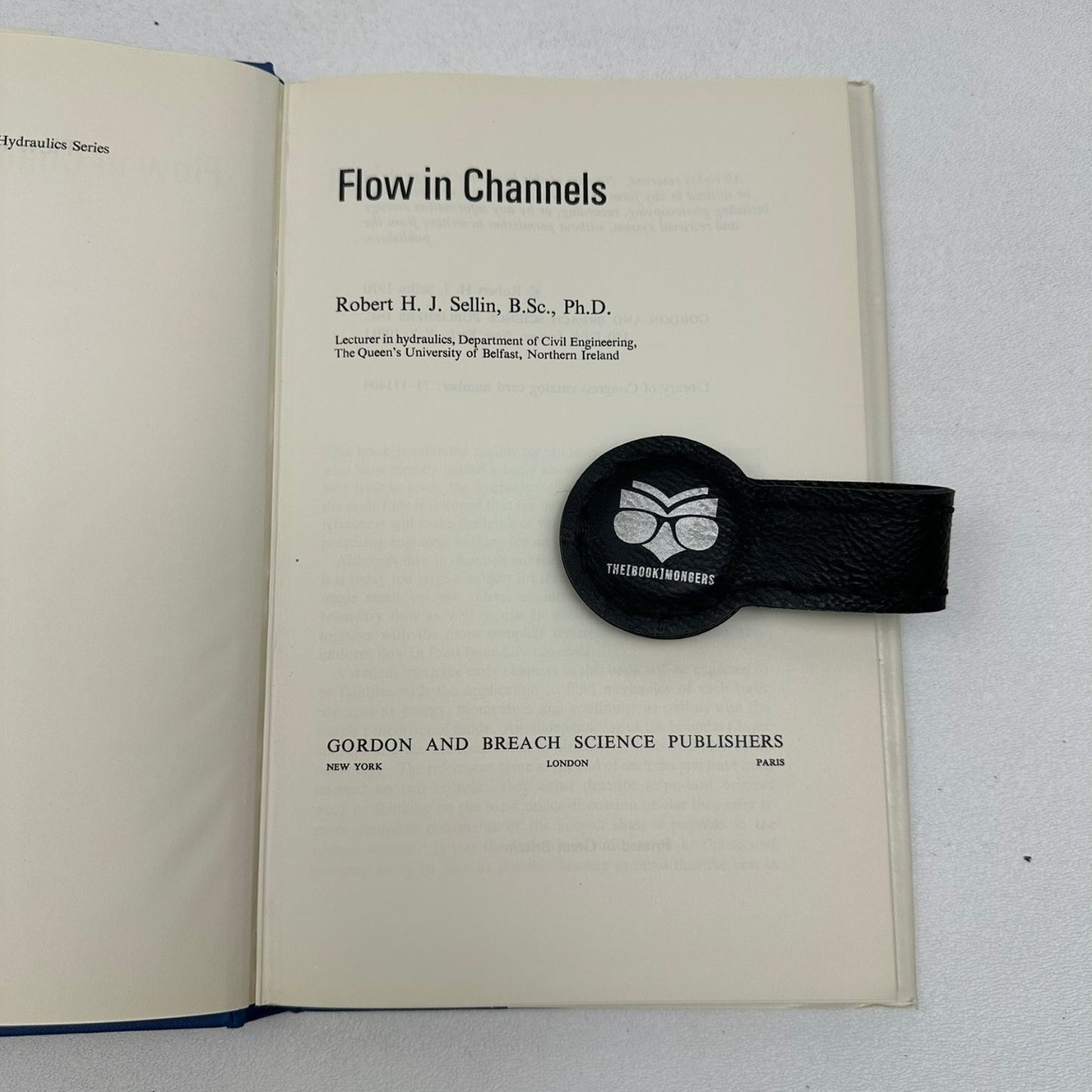 Flow in Channels R. H. J. Sellin 1970 Hydraulics Engineering Gordon and Breach