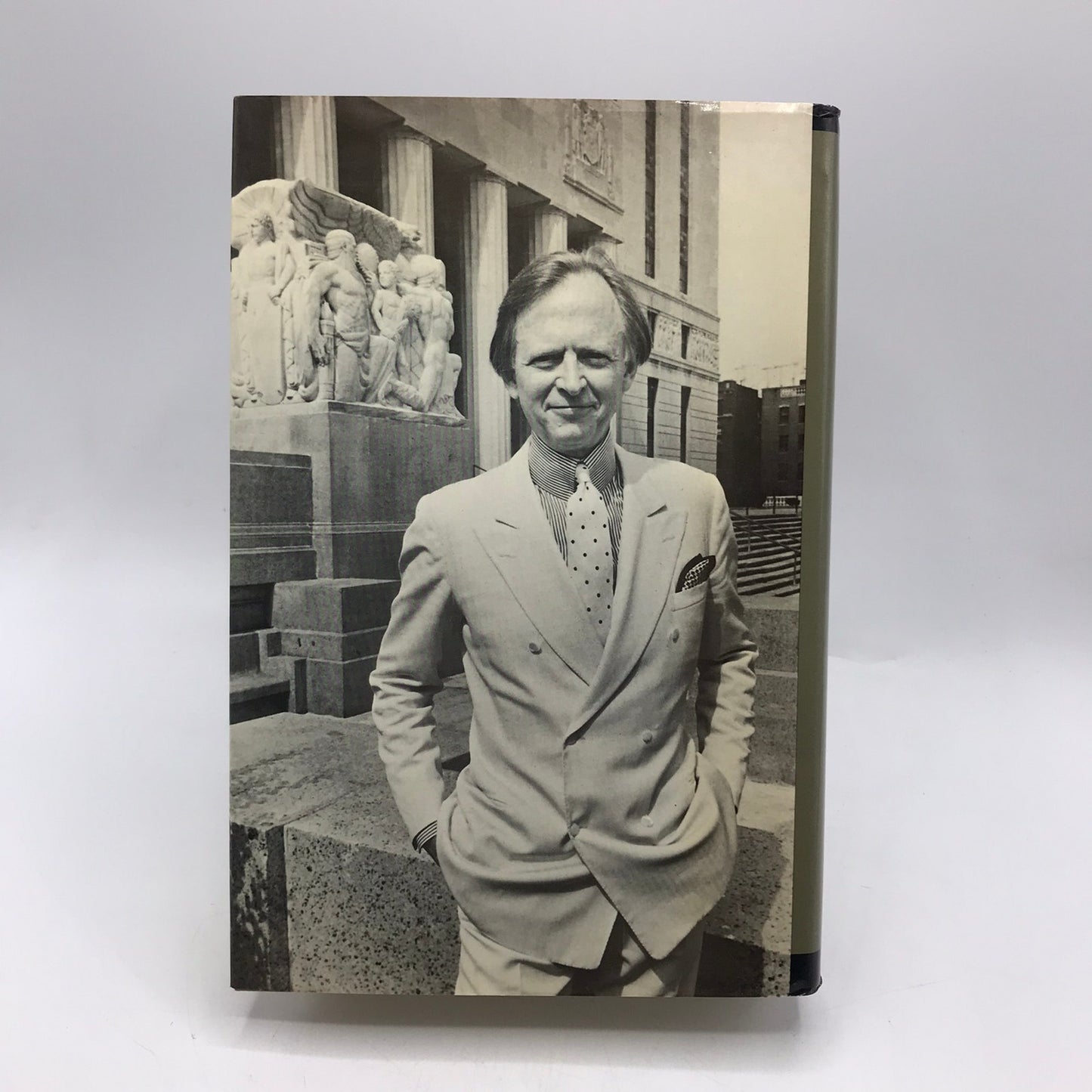 The Bonfire of the Vanities Tom Wolfe Classic Legal Story Modern Satirical Novel