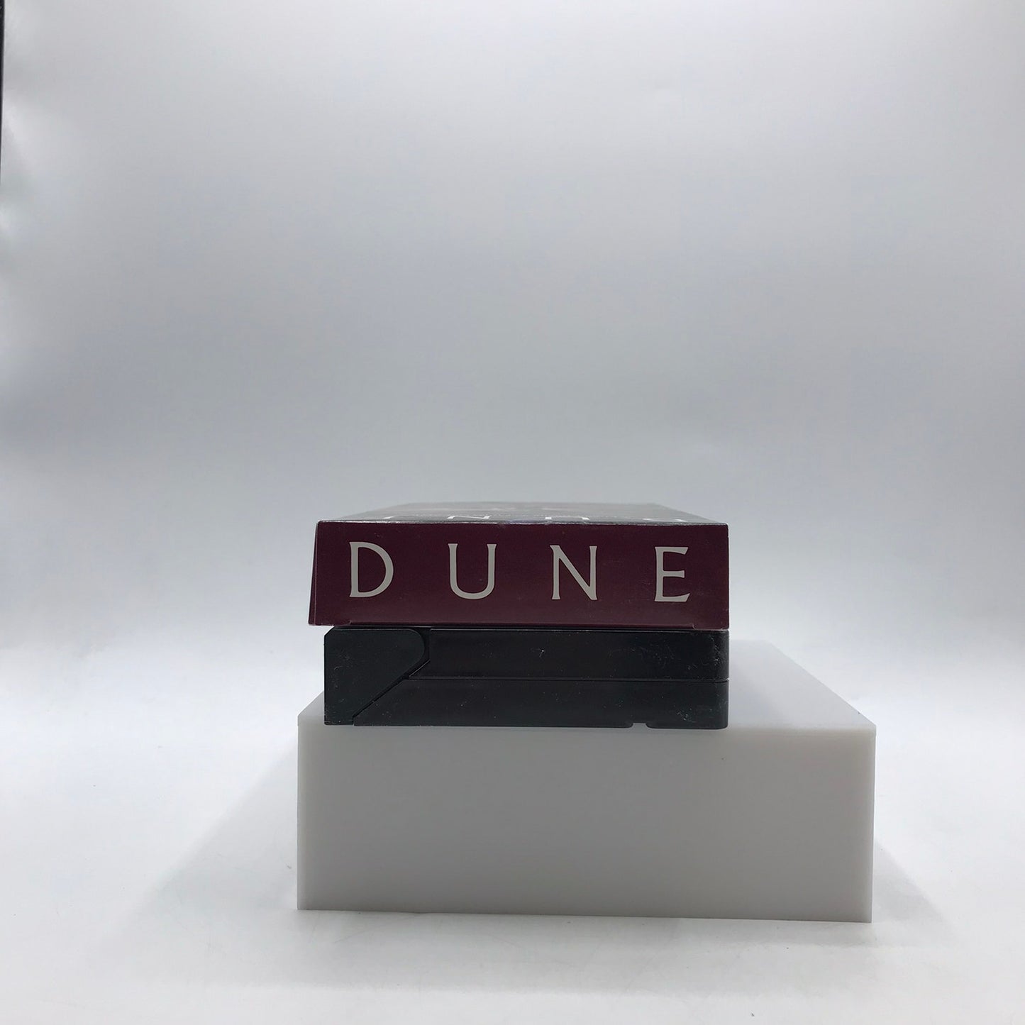 Dune VHS Tape Science Fiction Adventure Fantasy Space Opera Cult Classic 1990