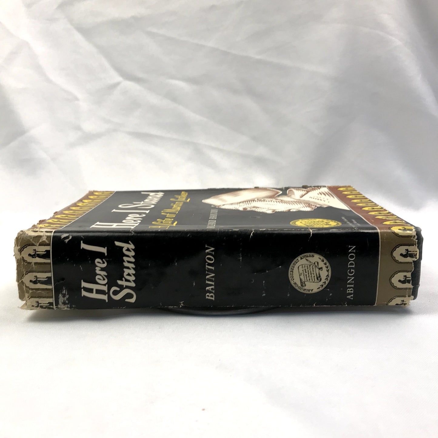 Here I Stand: A Life of Martin Luther Hardcover Book by Roland H. Bainton 1950