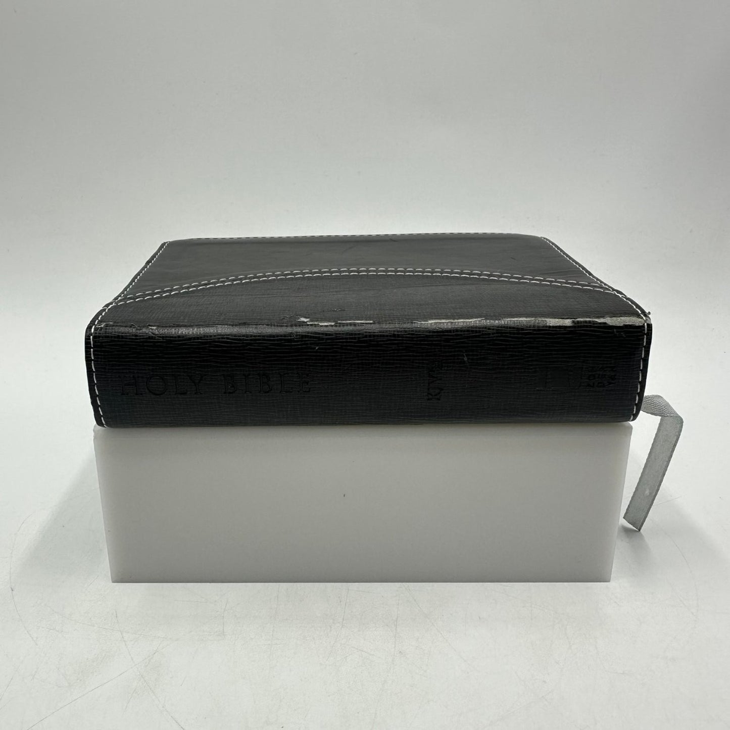 Compact Holy Bible KJV Reference 2000 Zondervan Black Leatherette Christian