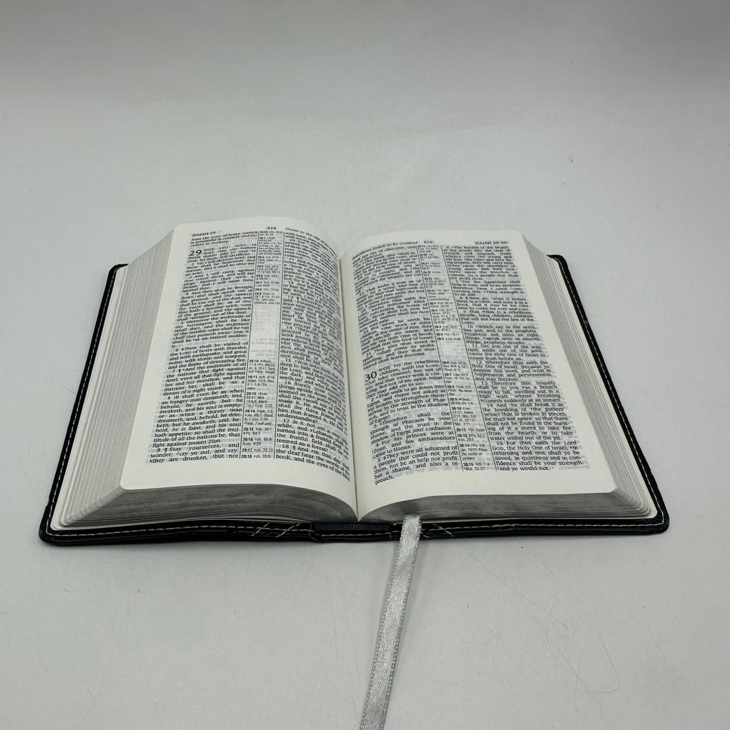 Compact Holy Bible KJV Reference 2000 Zondervan Black Leatherette Christian