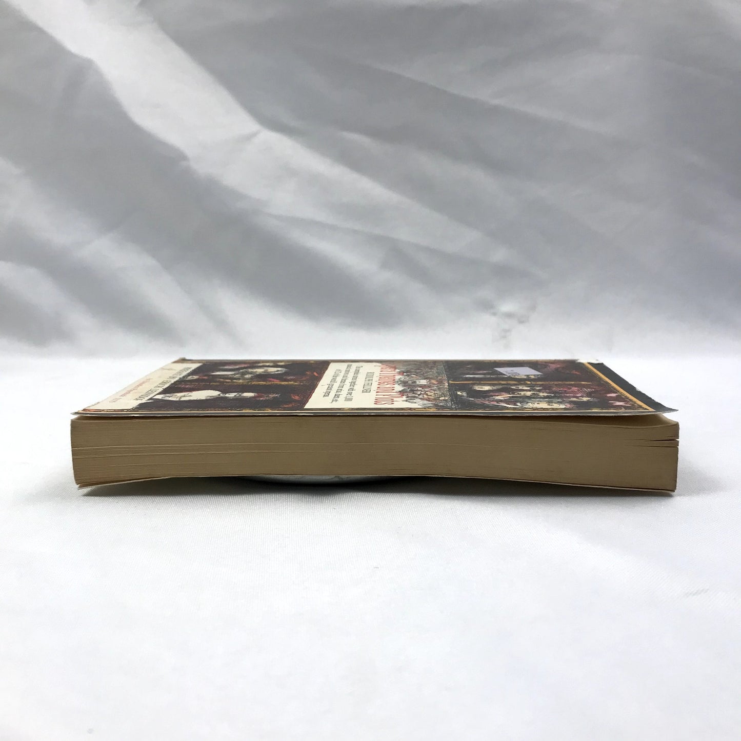 Opera Themes and Plots First Paperback Printing Book by Rudolph Fellner 1958