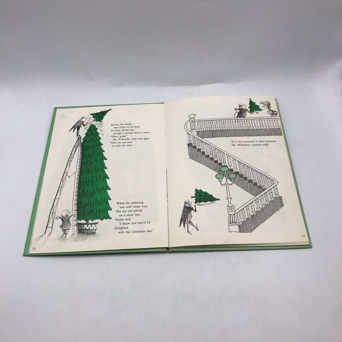 Mr Willowbys Christmas Tree Robert Barry Weekly Reader Childrens Book Club