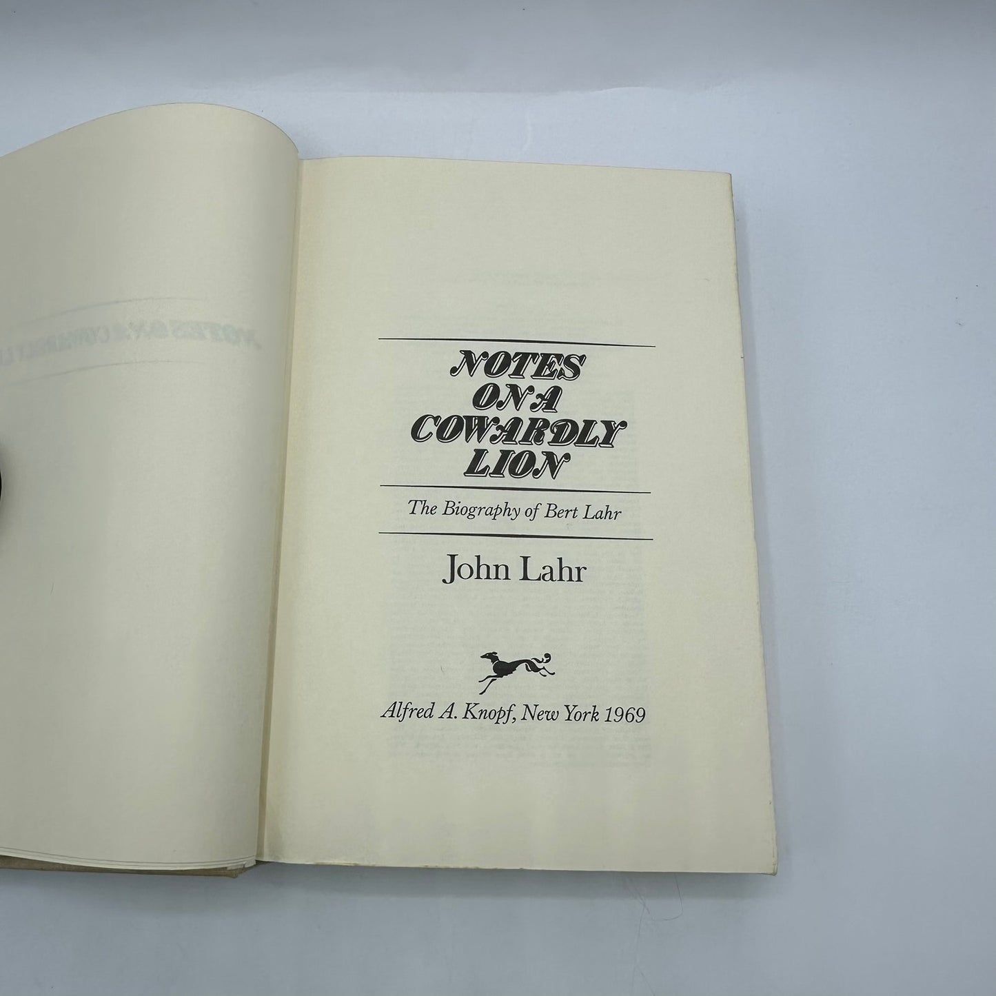 Notes on A Cowardly Lion John Lahr Wizard of Oz Bert Biography Show Business