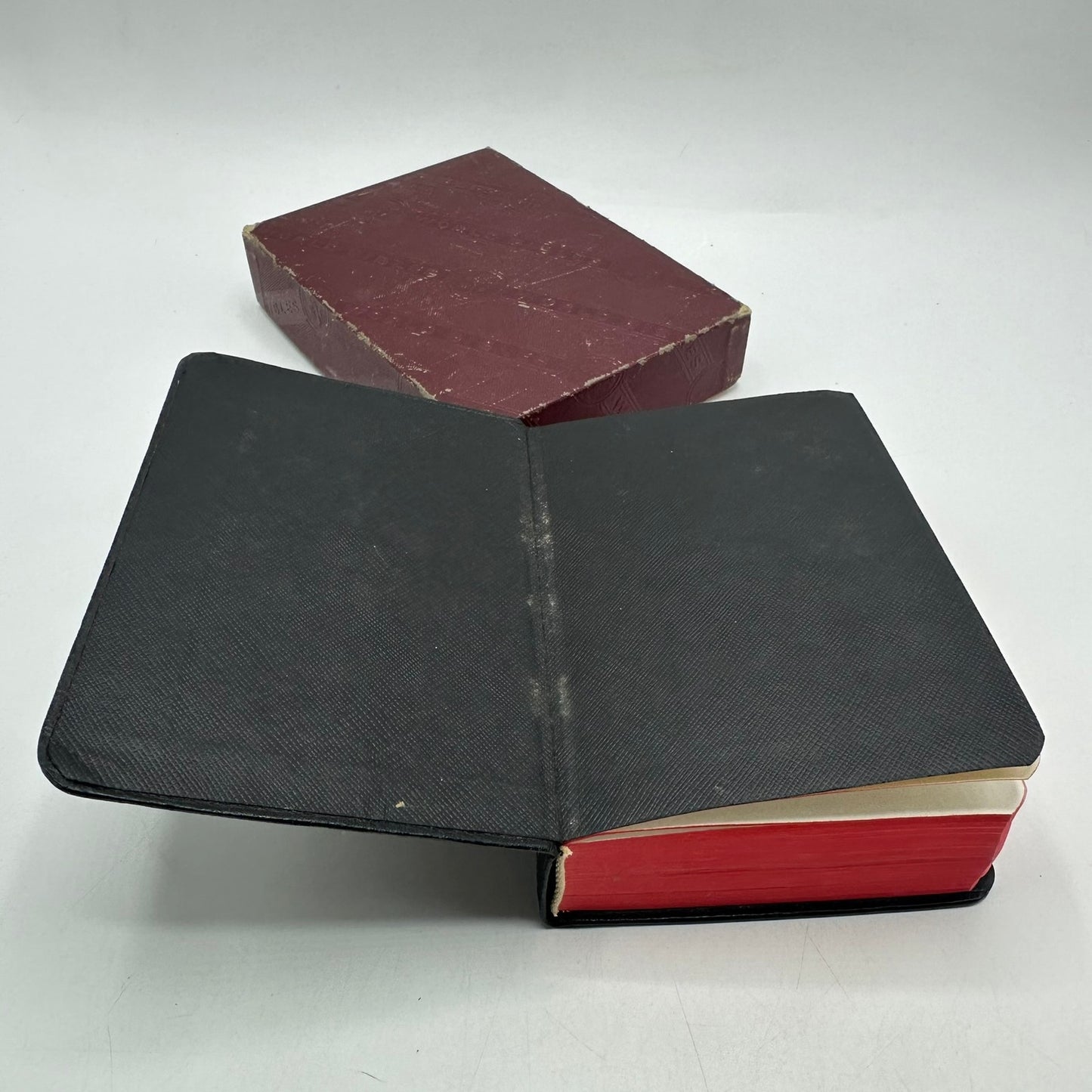 The Holy Bible Jewel Type Text Self Pronouncing King James Version Religion Box