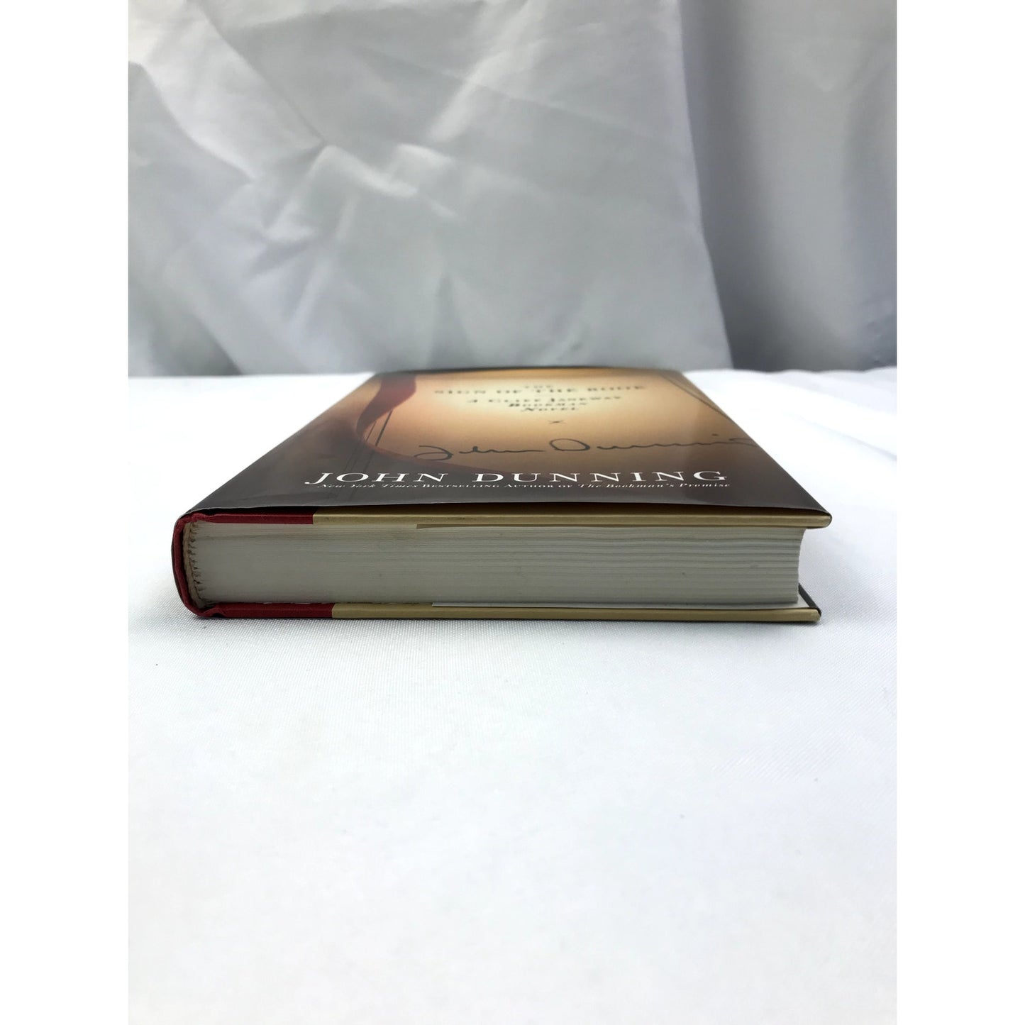 The Sign of the Book John Dunning SIGNED A Cliff Janeway Bookman Novel 2005