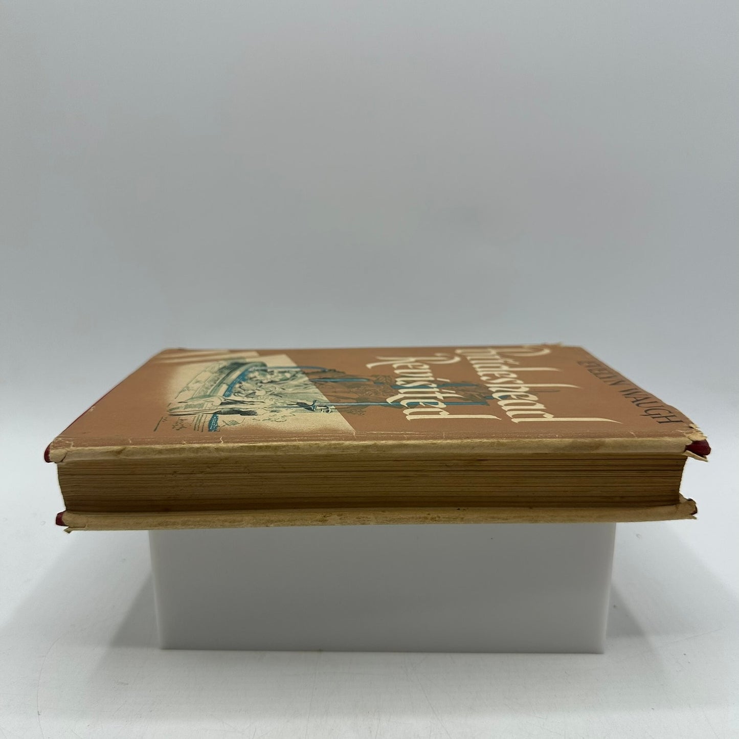 Brideshead Revisited Evelyn Waugh Historical Domestic Fiction Dark Academia 1945