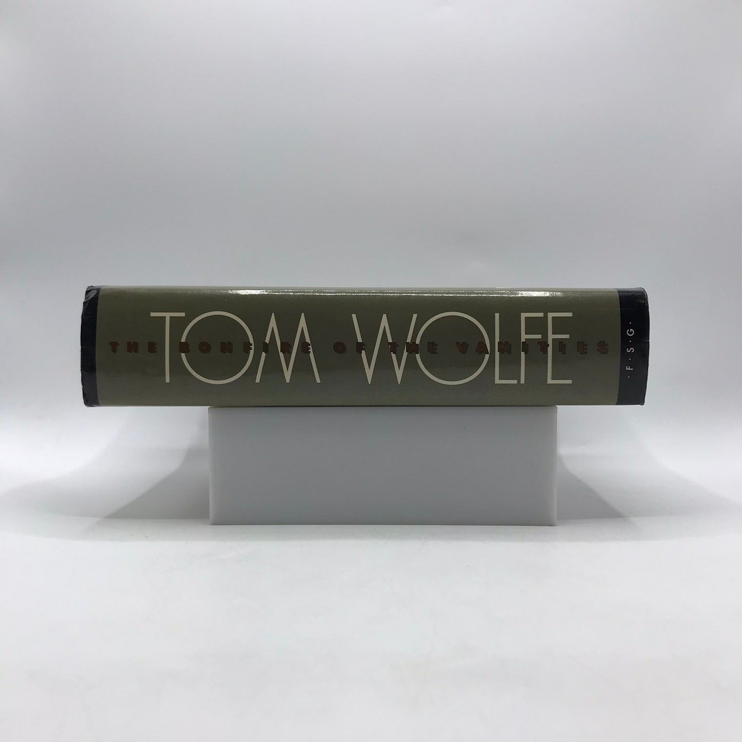 The Bonfire of the Vanities Tom Wolfe Classic Legal Story Modern Satirical Novel