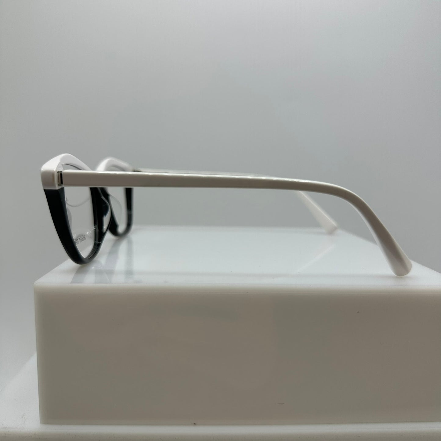 Alain Mikli Cleophee 2 A03154 004 Noir Milky White Black Womens Frames 54-15-140