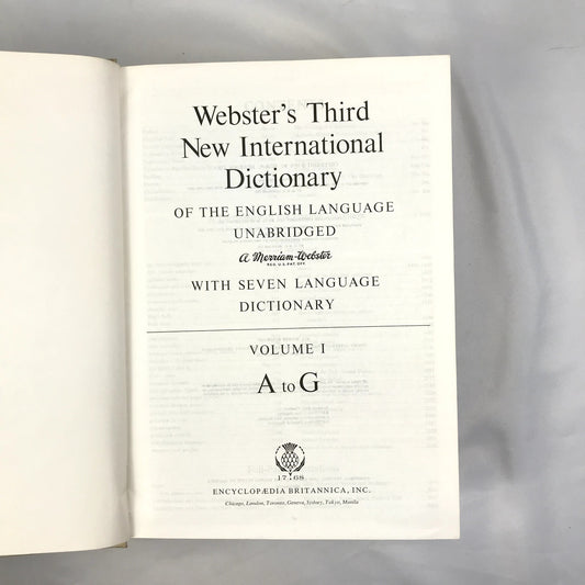 Webster's Third New International Dictionary Volumes 1-3 Merriam Webster 1976