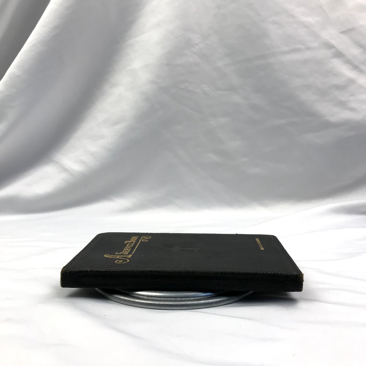 H. L. Wilhelm A Service Book Funerals Guide by National Selected Morticians 1925