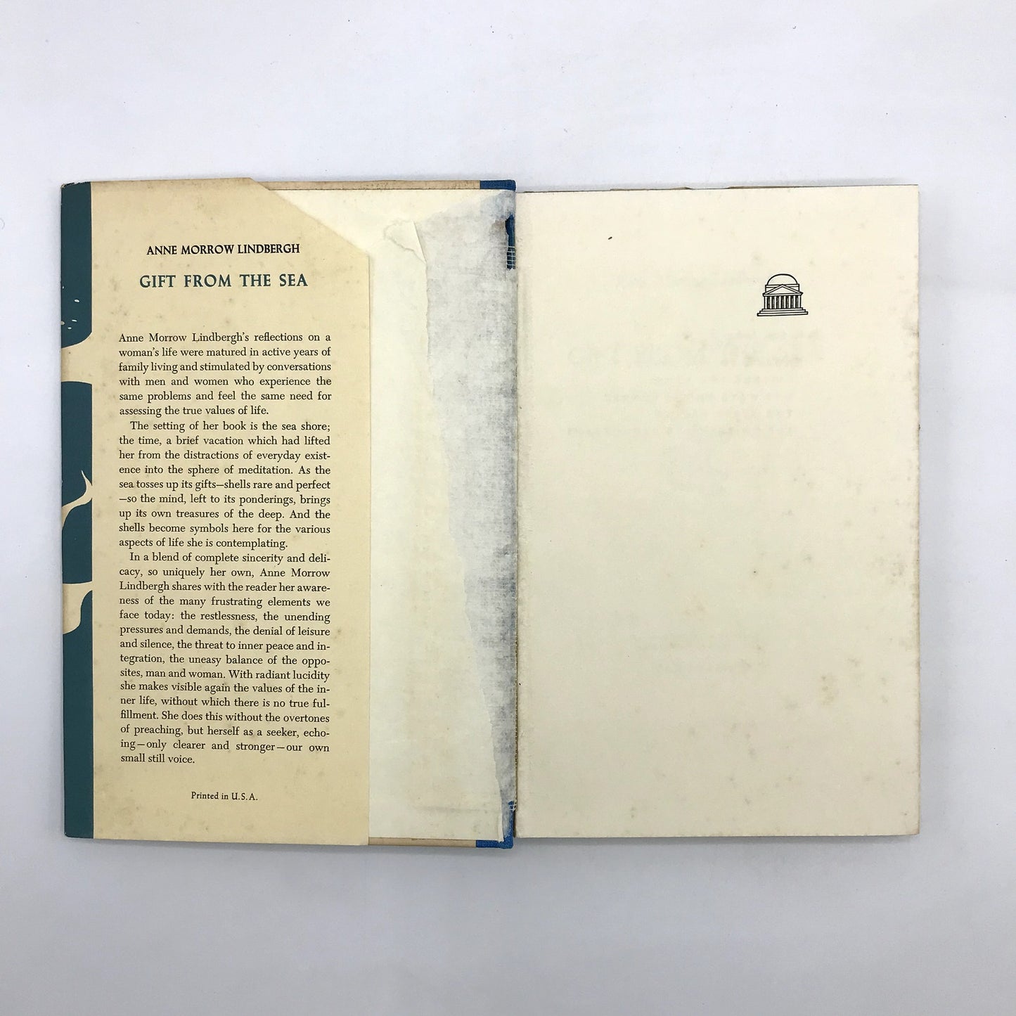 Gift From The Sea Hardcover Book Biography by Anne Morrow Lindbergh 1955